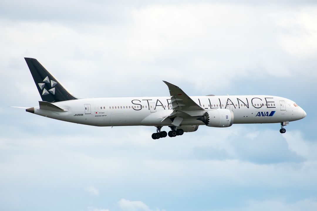 Photo of JA899A - All Nippon Airways Boeing 787-9 at SEA on AeroXplorer Aviation Database