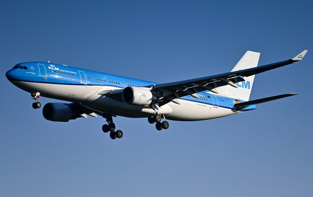 Photo of PH-AOD - KLM Airbus A330-200 at IAD on AeroXplorer Aviation Database