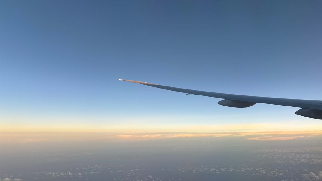 Photo of ZK-OKU - Air New Zealand Boeing 777-300ER at LAX on AeroXplorer Aviation Database