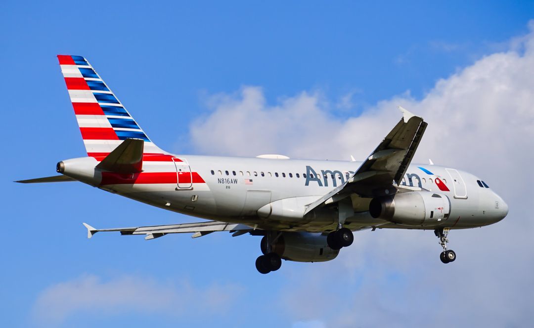 American Airlines Airbus A319-100 registration  on final approach at Dallas-Fort Worth International Airport (DFW/KDFW) photographed by  on 02/28/52610
