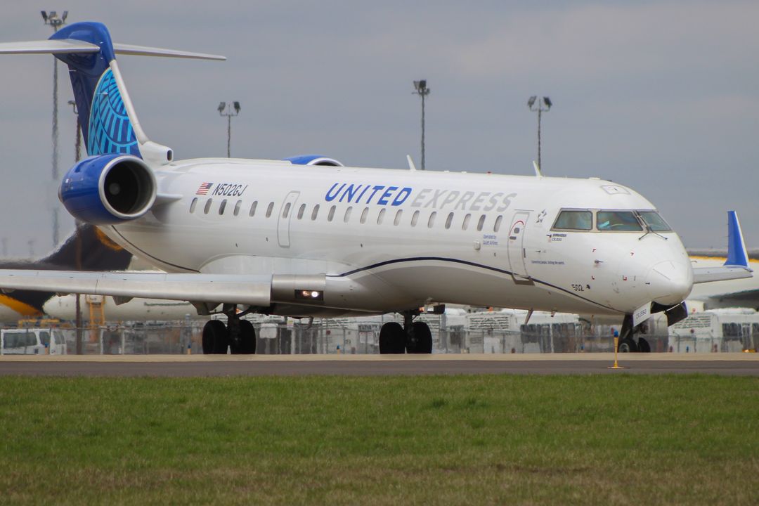 Photo of N502GJ - United Express Mitsubishi CRJ-550 at SDF on AeroXplorer Aviation Database Photo of N502GJ - United Express Mitsubishi CRJ-550 at SDF on AeroXplorer Aviation Database
