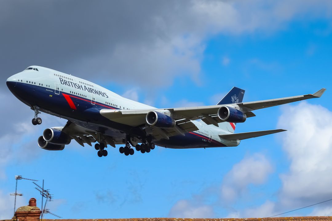 British Airways Boeing 747-400 registration  on final approach at London Heathrow International Airport (LHR/EGLL) photographed by  on 09/12/52825