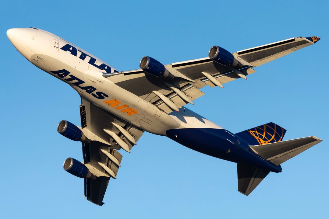 Photo of N473MC - Atlas Air Boeing 747-400F at IAH on AeroXplorer Aviation Database