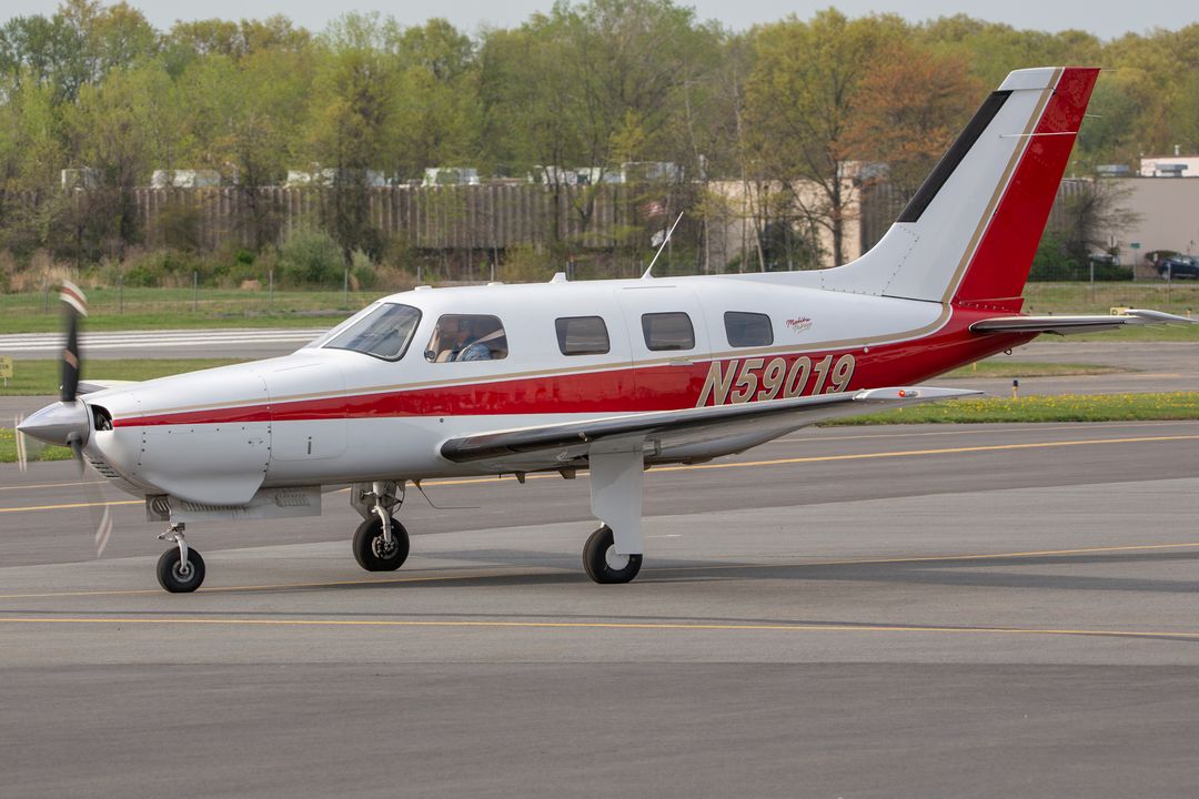 Photo of N59019 - PRIVATE Piper 46 Malibu/Mirage at CDW on AeroXplorer Aviation Database