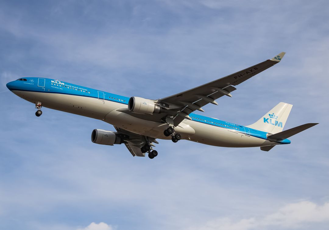 Photo of PH-AKB - KLM Airbus A330-300 at IAD on AeroXplorer Aviation Database Photo of PH-AKB - KLM Airbus A330-300 at IAD on AeroXplorer Aviation Database