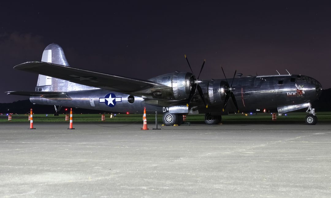 Photo of N69972 - PRIVATE Boeing B-29 SuperFortress at LUK on AeroXplorer Aviation Database Photo of N69972 - PRIVATE Boeing B-29 SuperFortress at LUK on AeroXplorer Aviation Database