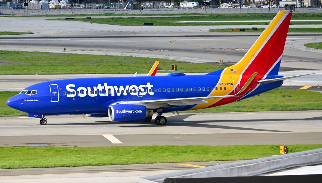 Photo of N439WN - Southwest Airlines Boeing 737-700 at SJC on AeroXplorer Aviation Database Photo of N439WN - Southwest Airlines Boeing 737-700 at SJC on AeroXplorer Aviation Database
