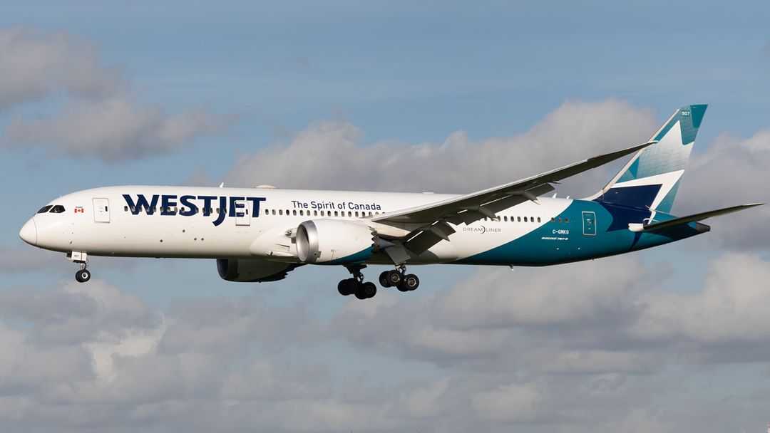 Photo of C-GMKS - WestJet Boeing 787-9 at LHR on AeroXplorer Aviation Database