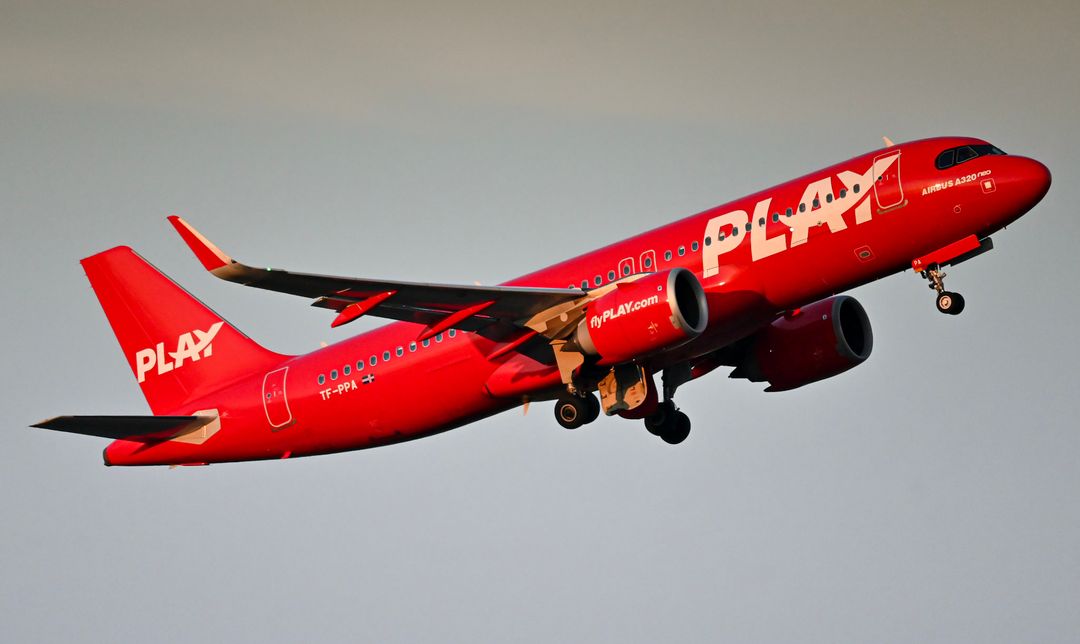 Photo of TF-PPA - Play Airbus A320NEO at BOS on AeroXplorer Aviation Database