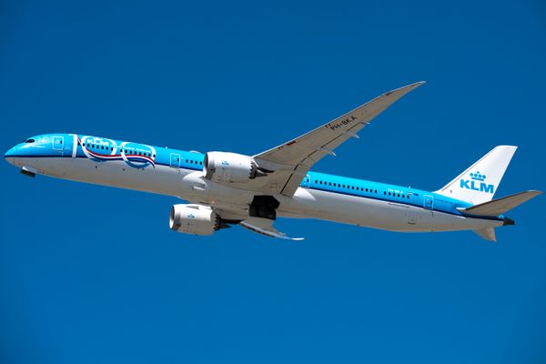 EI-EIN | Aer Lingus Airbus A330-300 at SFO | AeroXplorer
