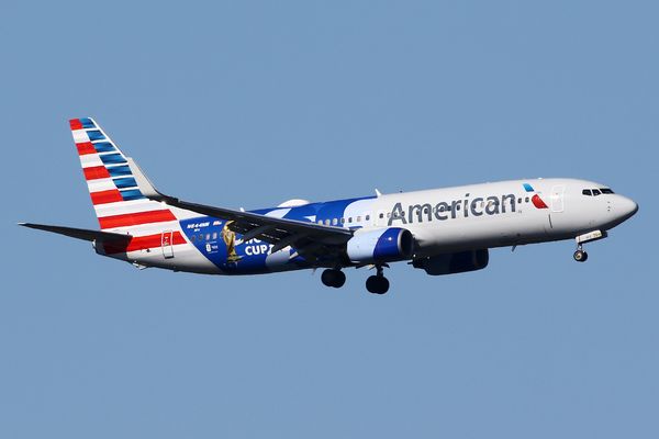N957NN | American Airlines Boeing 737-800 at DFW | AeroXplorer