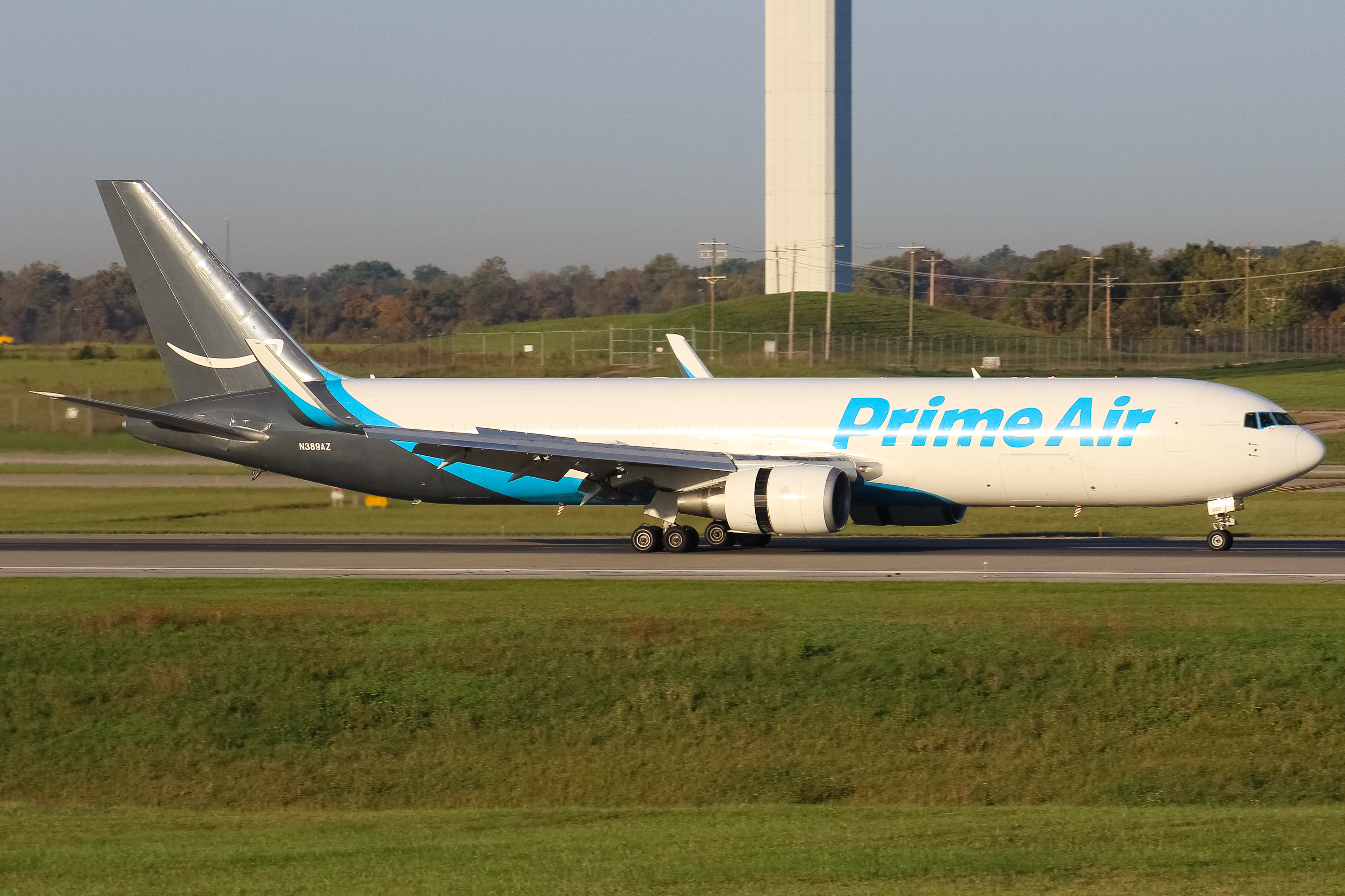 Full size: Prime Air Boeing 767-300ER N389AZ at Cincinnati/Northern Kentucky International Airport