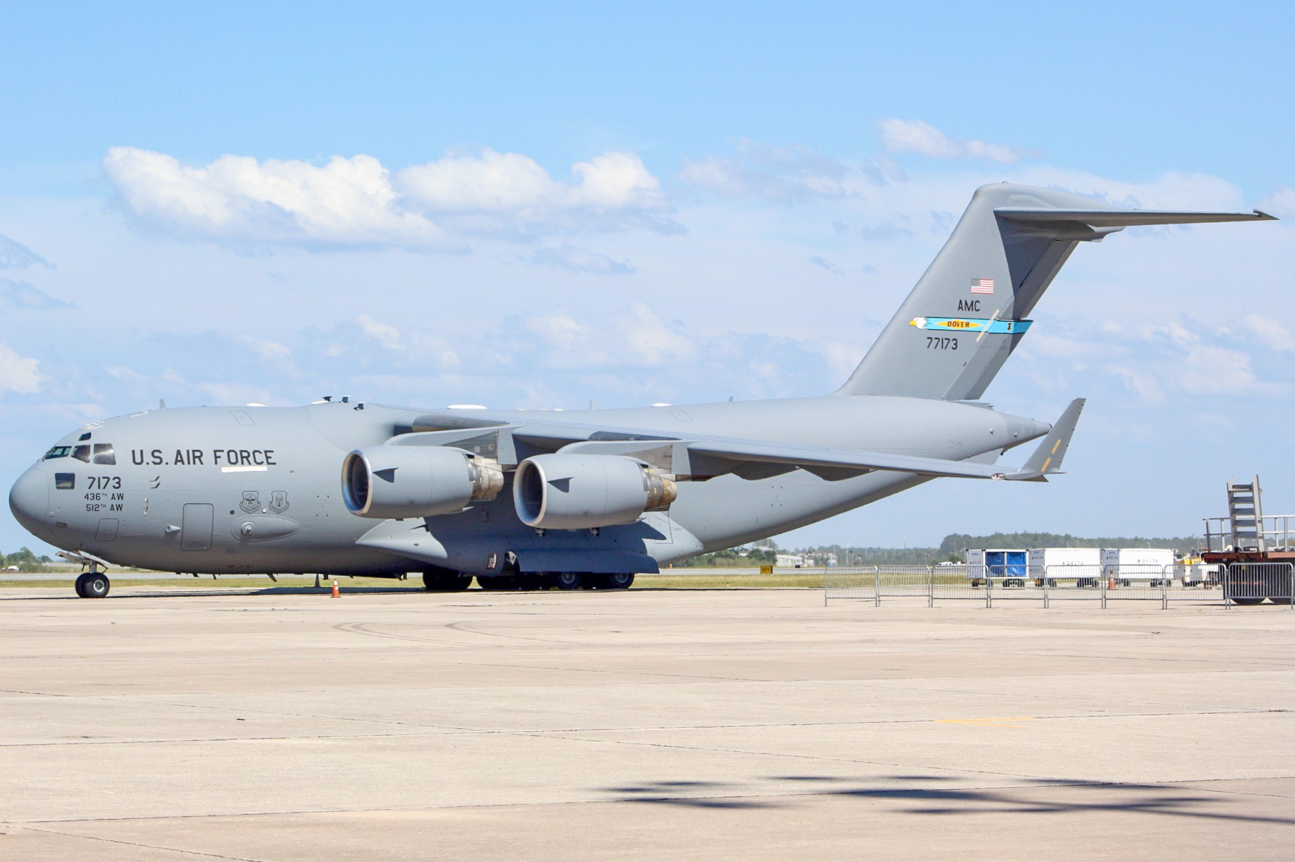 Full size:  USAF Boeing C-17 Globemaster III 07-7173 at Orlando International Airport