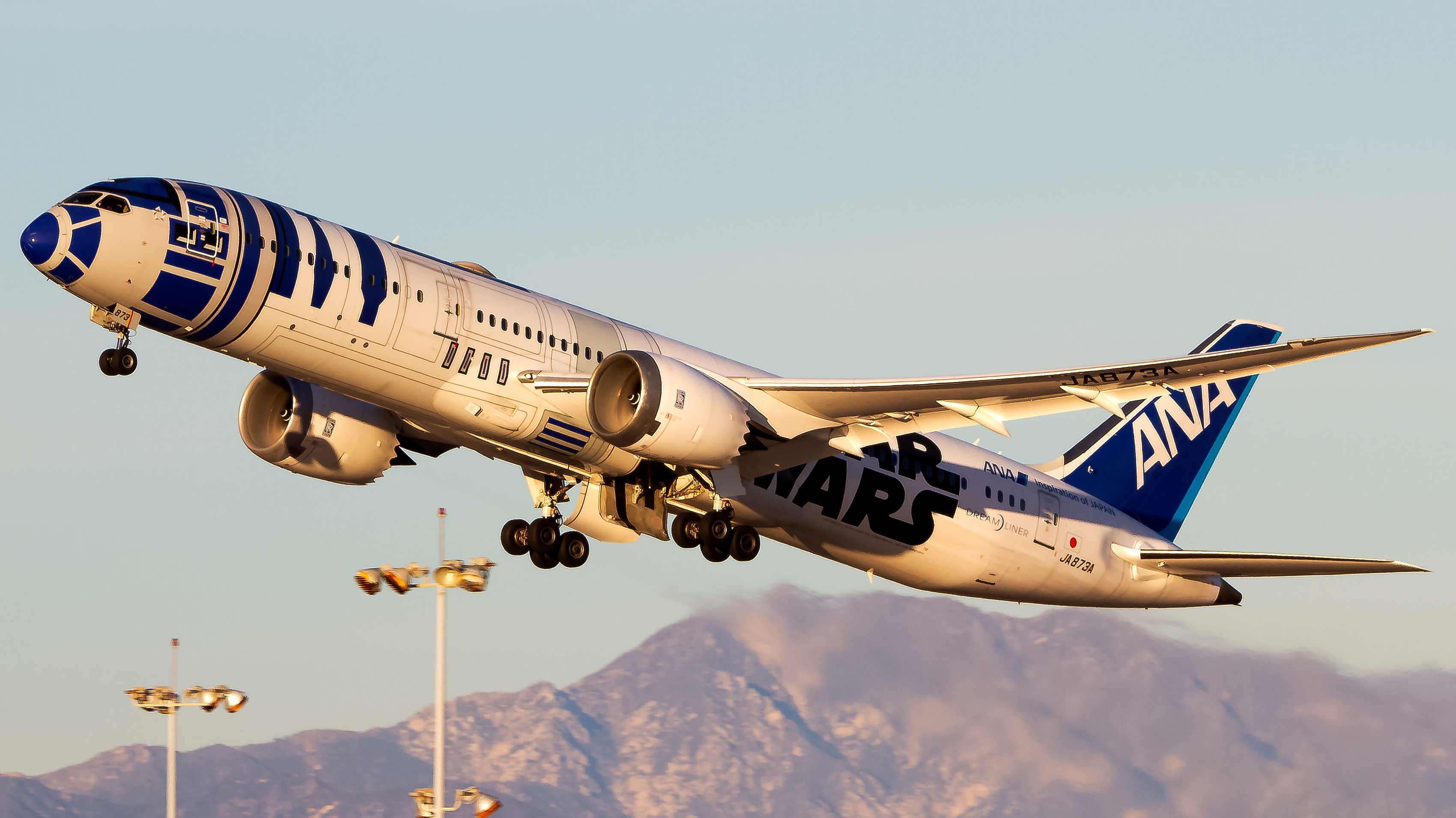 Full size: All Nippon Airways Boeing 787-9 JA873A at Los Angeles International Airport