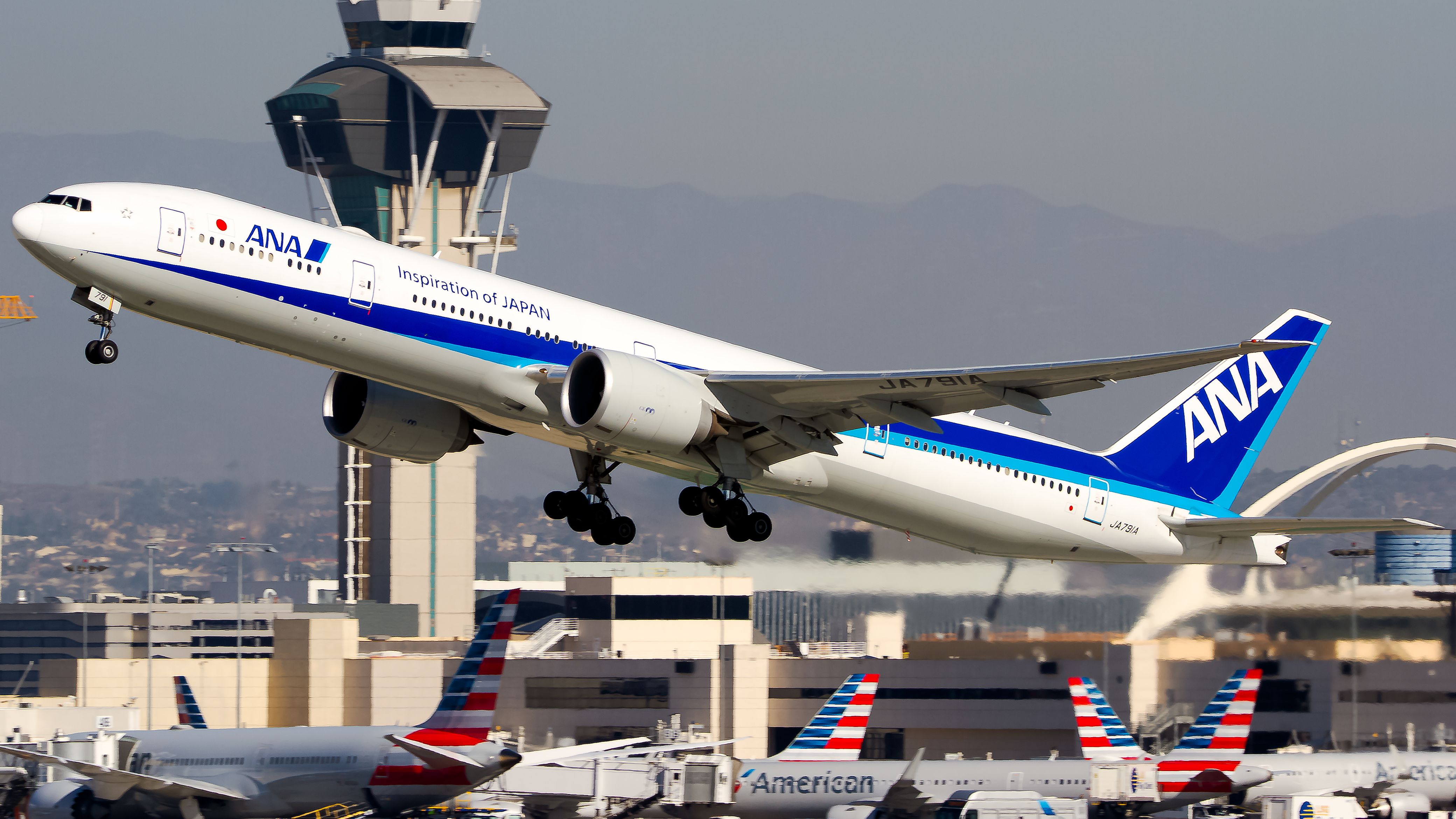 Full size: All Nippon Airways Boeing 777-300ER JA791A at Los Angeles International Airport