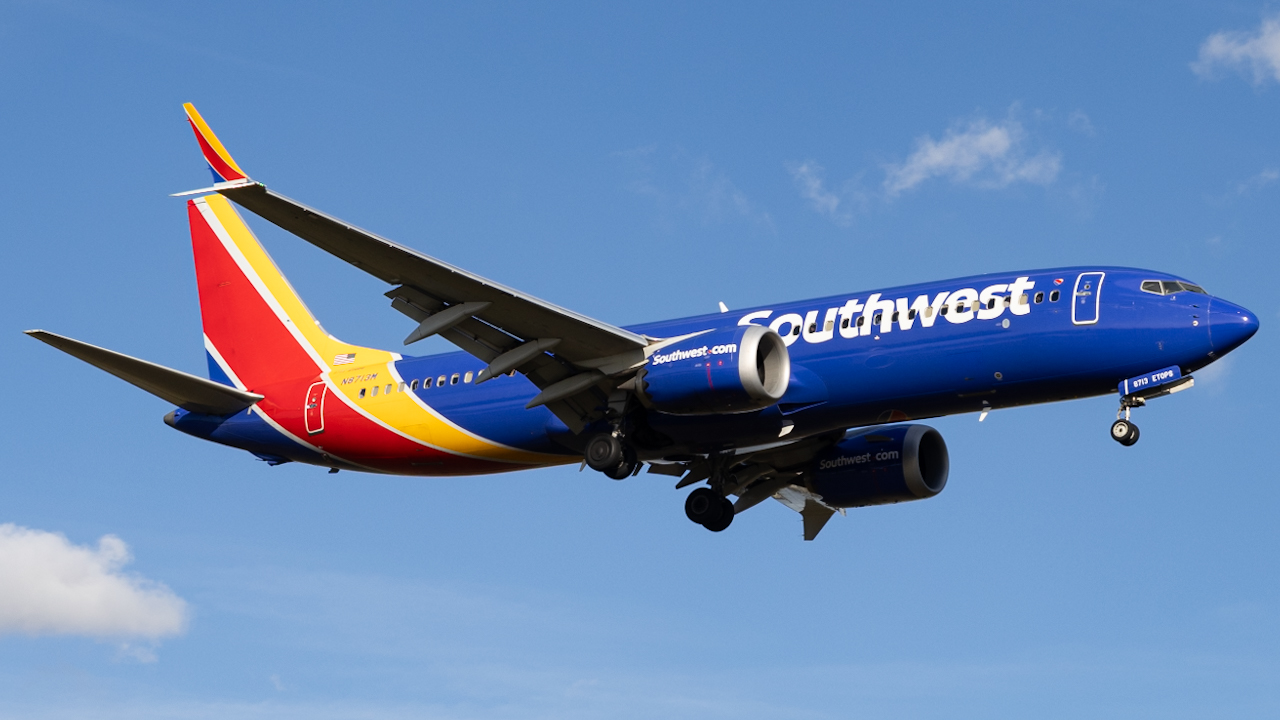 Full size: Southwest Airlines Boeing 737 MAX 8 N8713M at Tampa International Airport