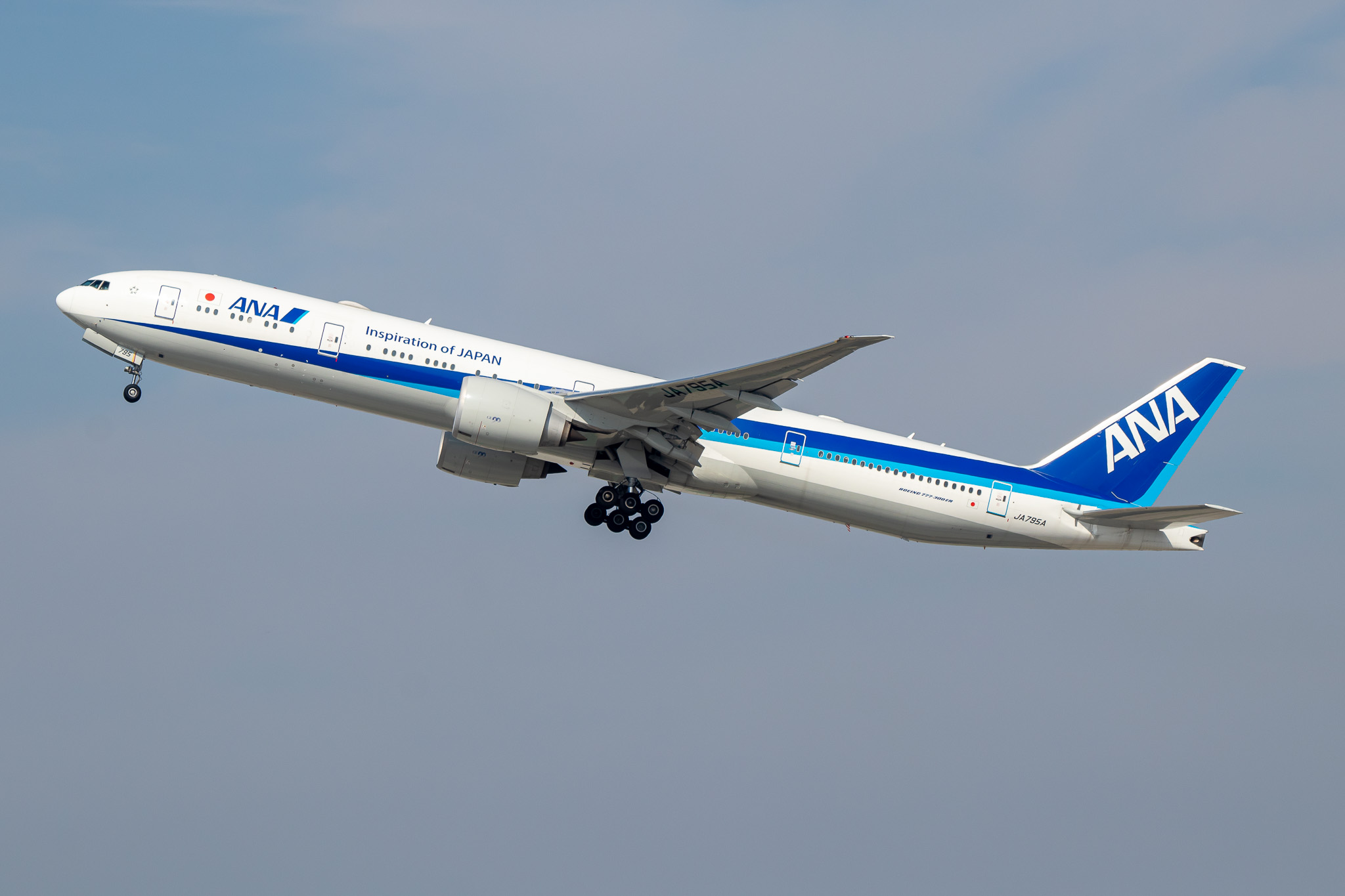 Full size: All Nippon Airways Boeing 777-300ER JA795A at Los Angeles International Airport