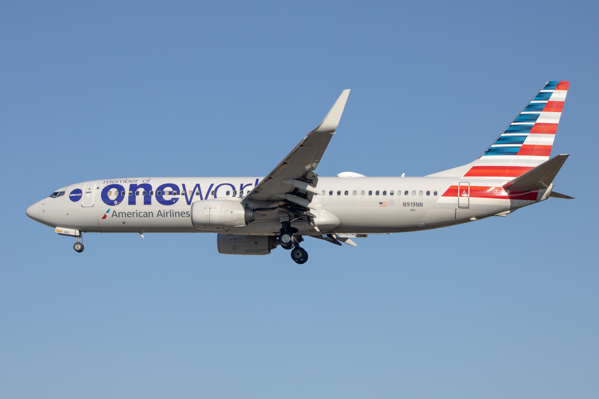 Full size: American Airlines Boeing 737-800 N919NN at Baltimore/Washington International Thurgood Marshall Airport