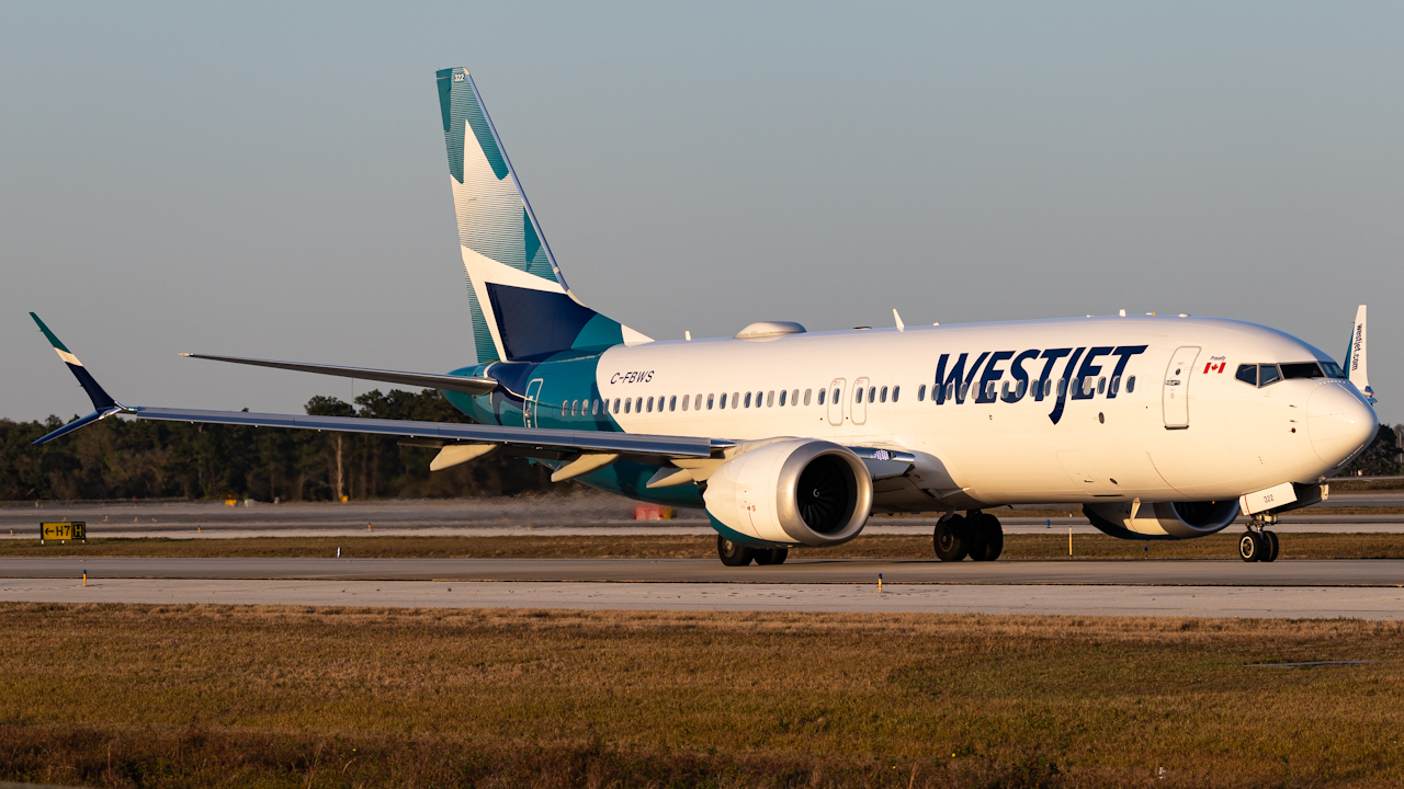 Full size: WestJet Boeing 737 MAX 8 C-FBWS at Orlando International Airport