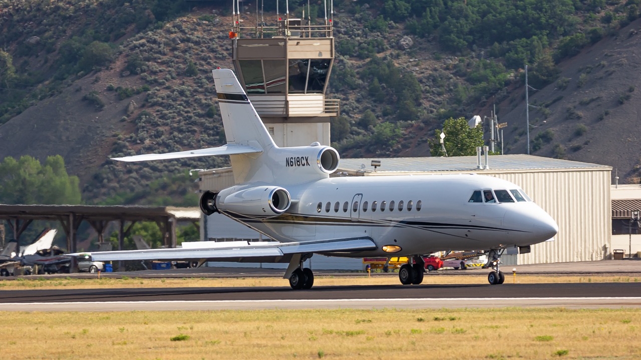 Full size: PRIVATE Dassault Mystere 900  N618CX at Aspen-Pitkin County Airport/Sardy Field