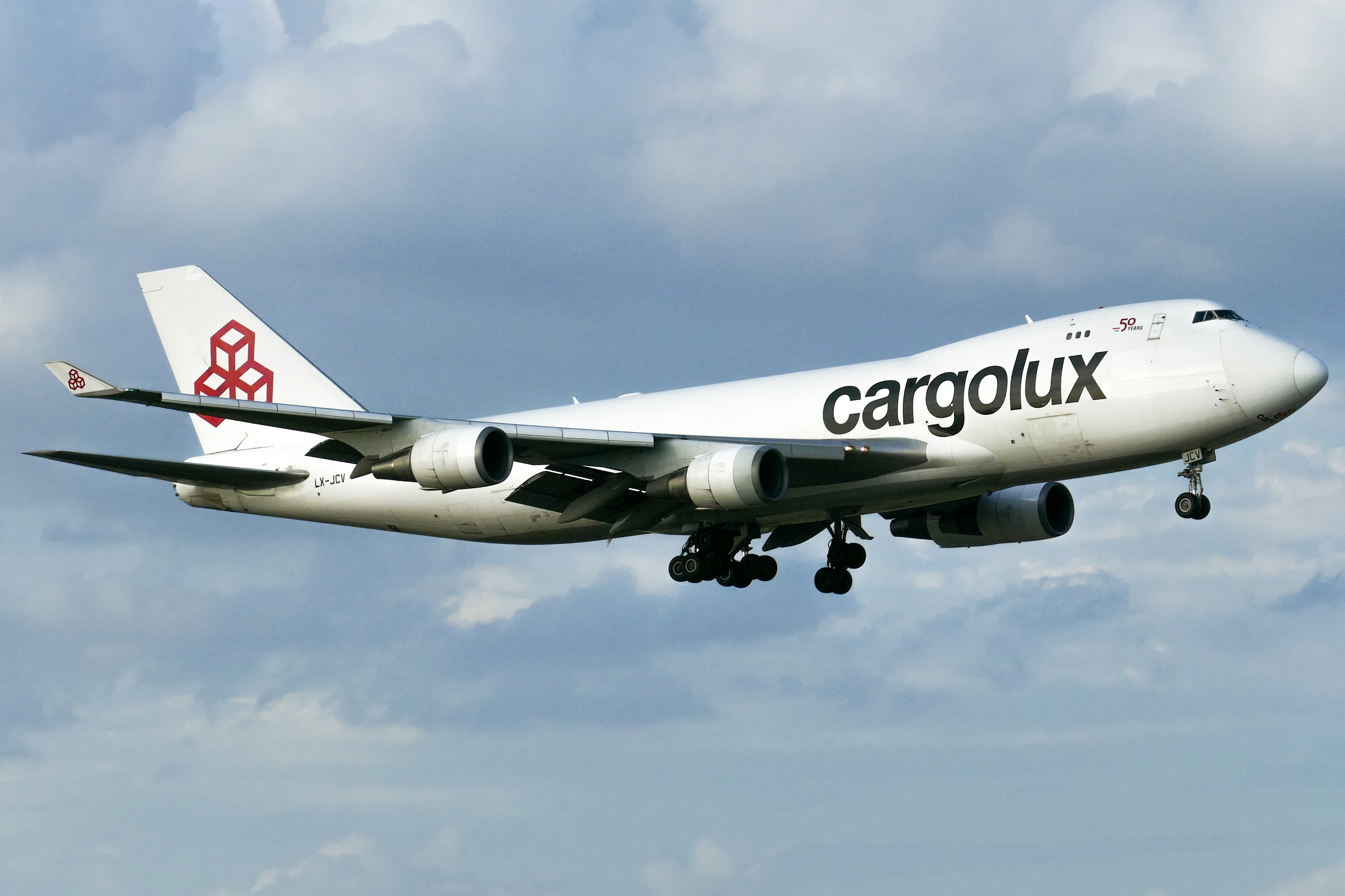 Full size: CargoLux Boeing 747-400 LX-JCV at Dallas-Fort Worth International Airport
