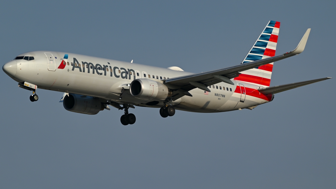 N807NN) American Airlines Boeing 737-800 by Harrison Bacci