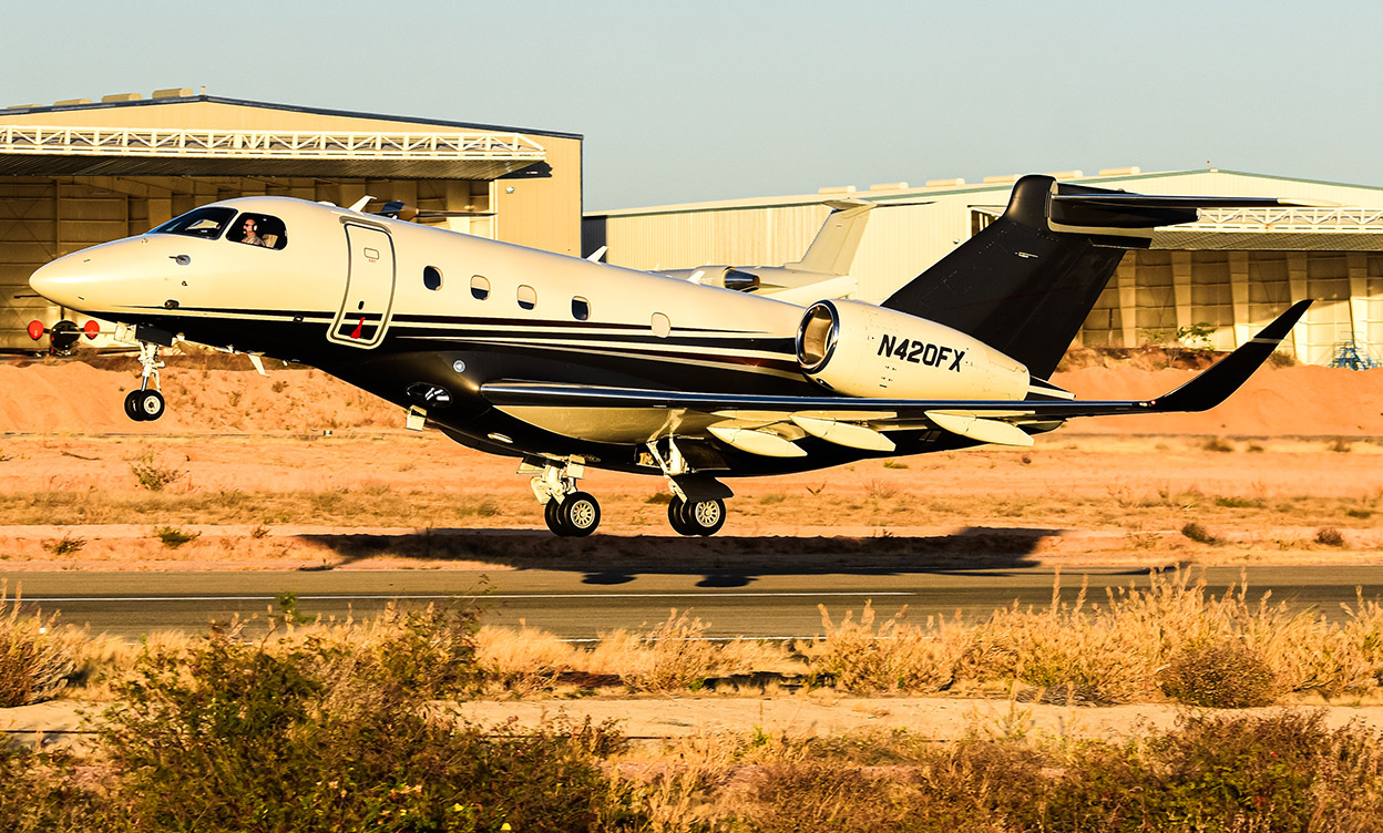 Full size: FlexJet Embraer Legacy 450 N420FX at Aeropuerto de Cabo San Lucas Internacional