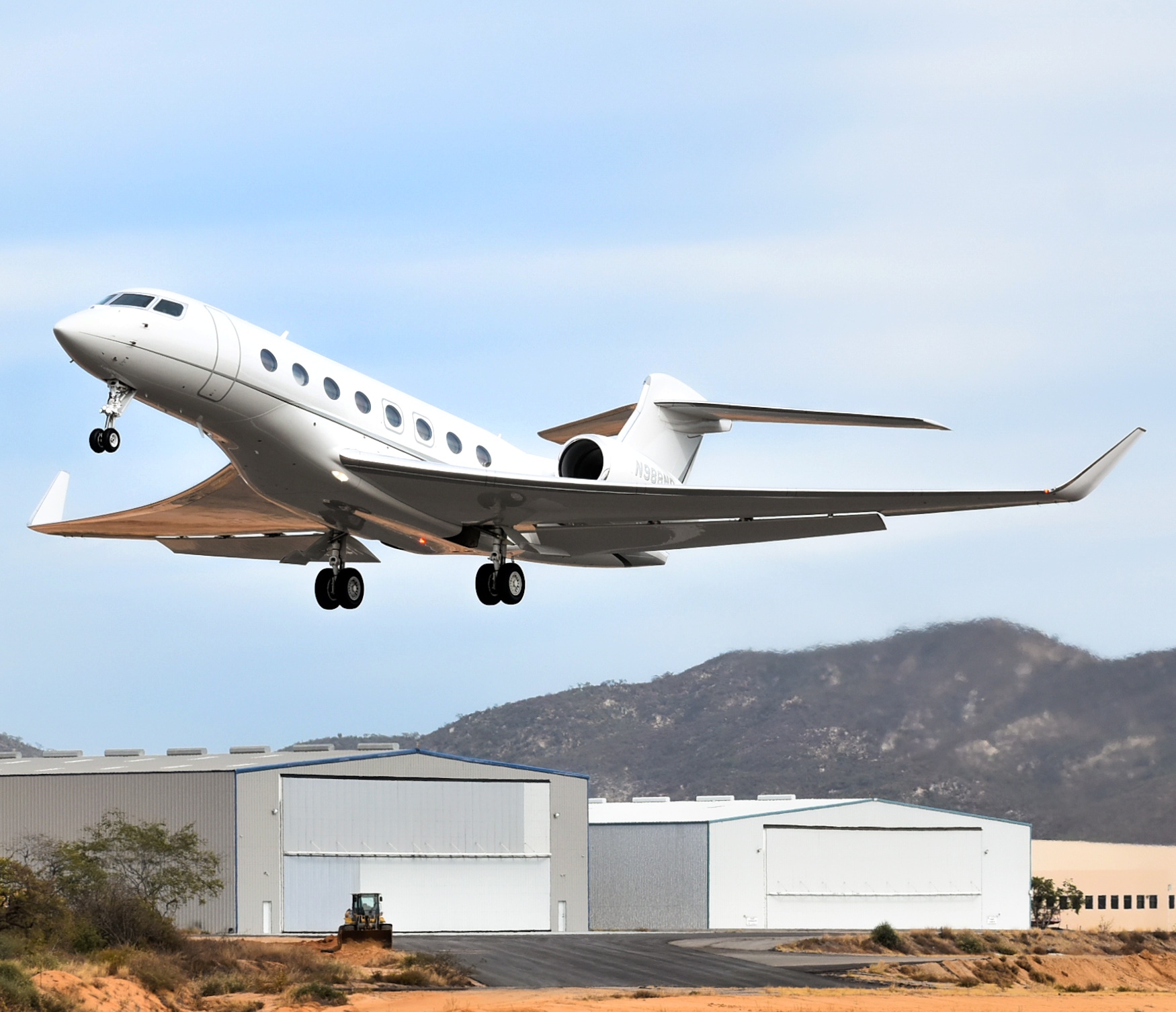 Full size: PRIVATE Gulfstream G650 N988NC at Aeropuerto de Cabo San Lucas Internacional