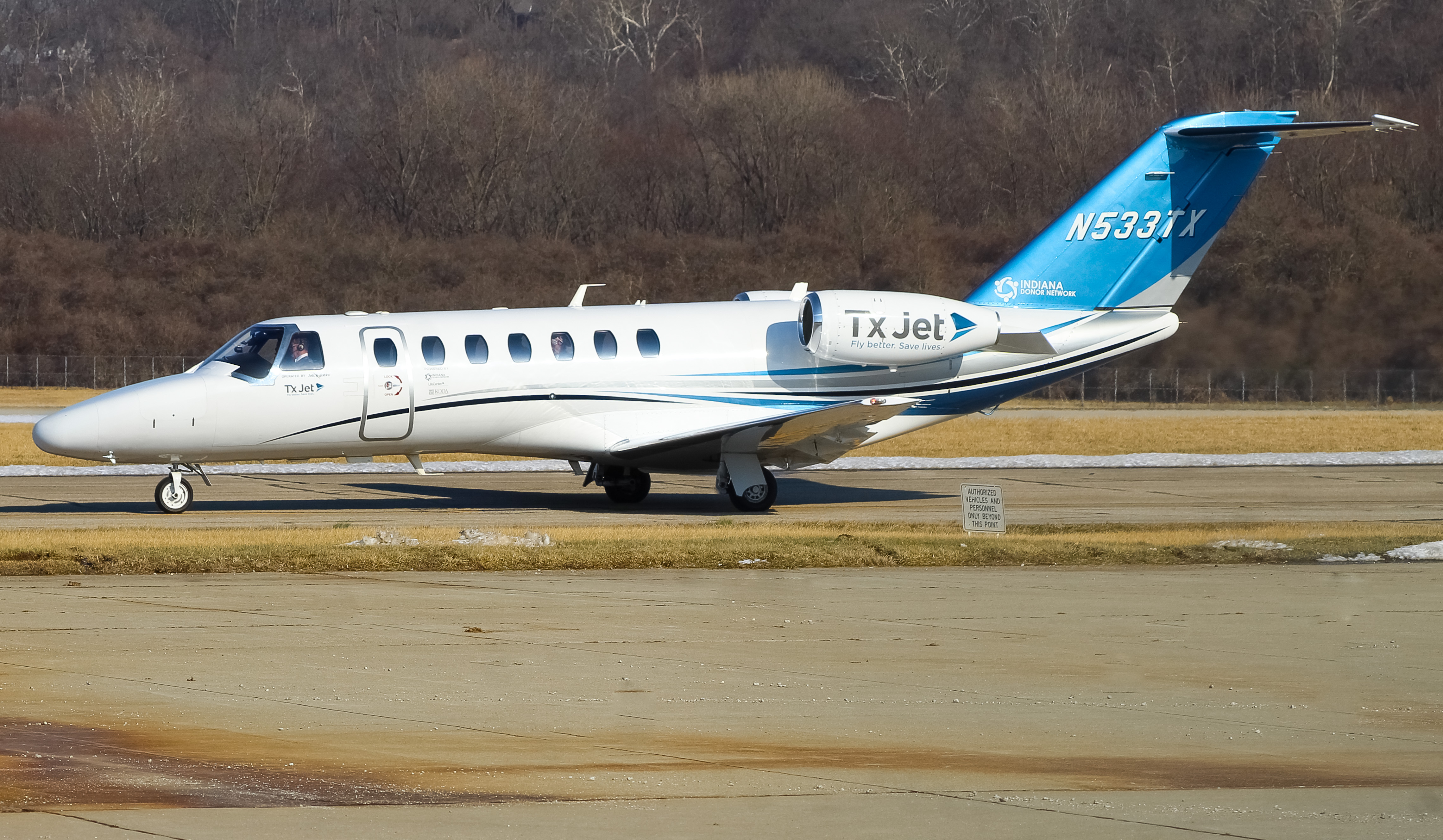 Full size: PRIVATE  Cessna 525B N533TX at Cincinnati Municipal Airport/Lunken Field