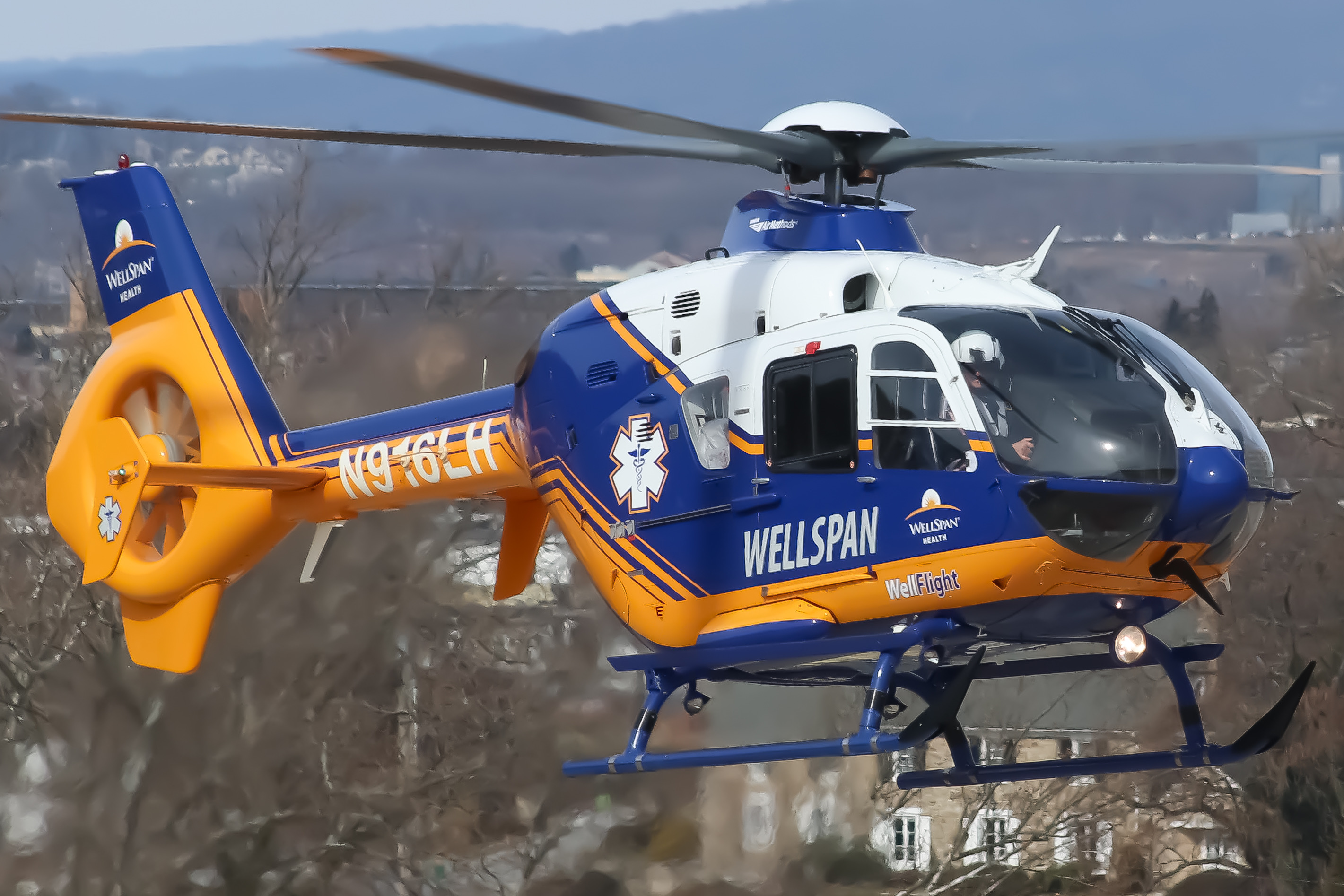 Full size: WellFlight  Eurocopter EC135 N916LH  at York Airport