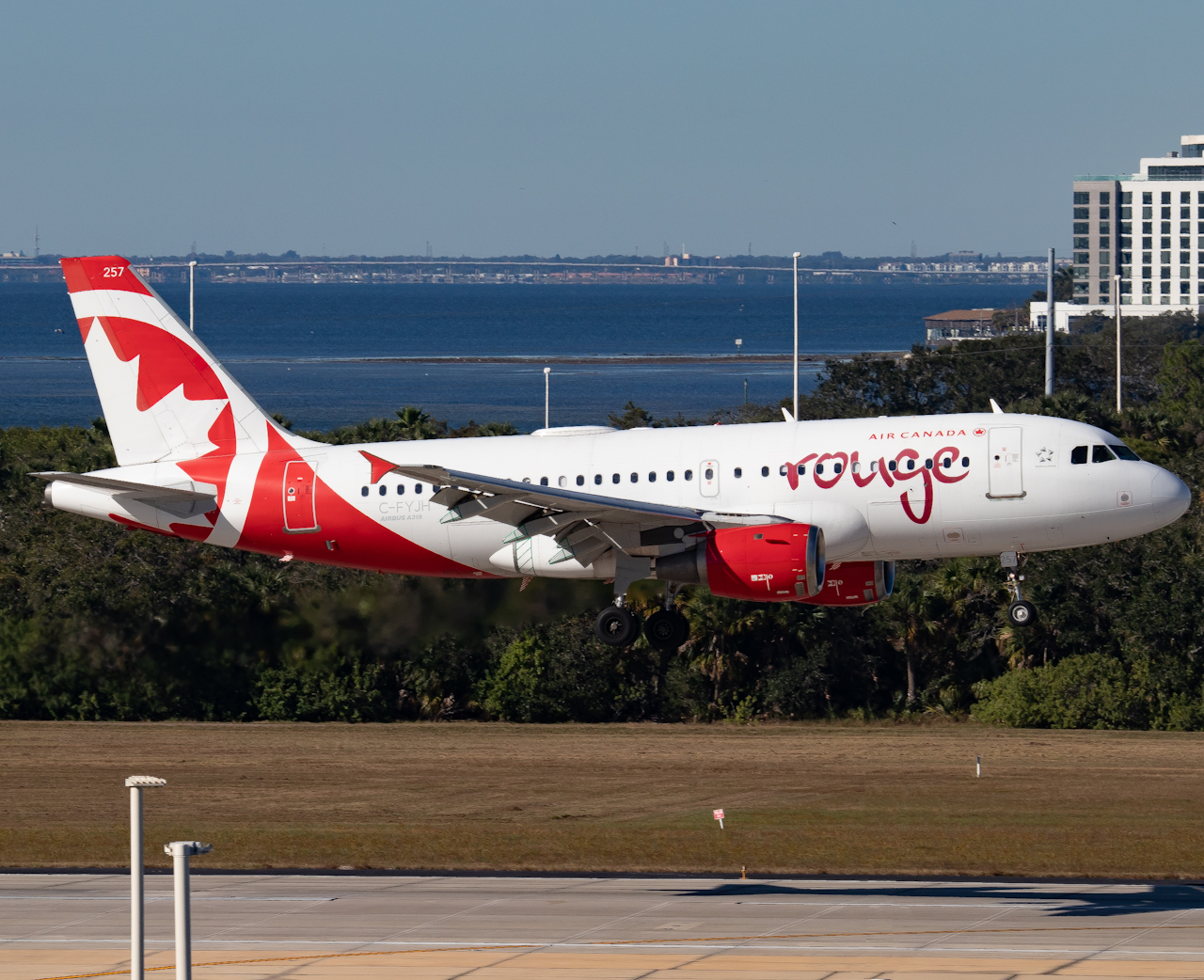 Full size: Air Canada Rouge Airbus A319 C-FYJH at Tampa International Airport