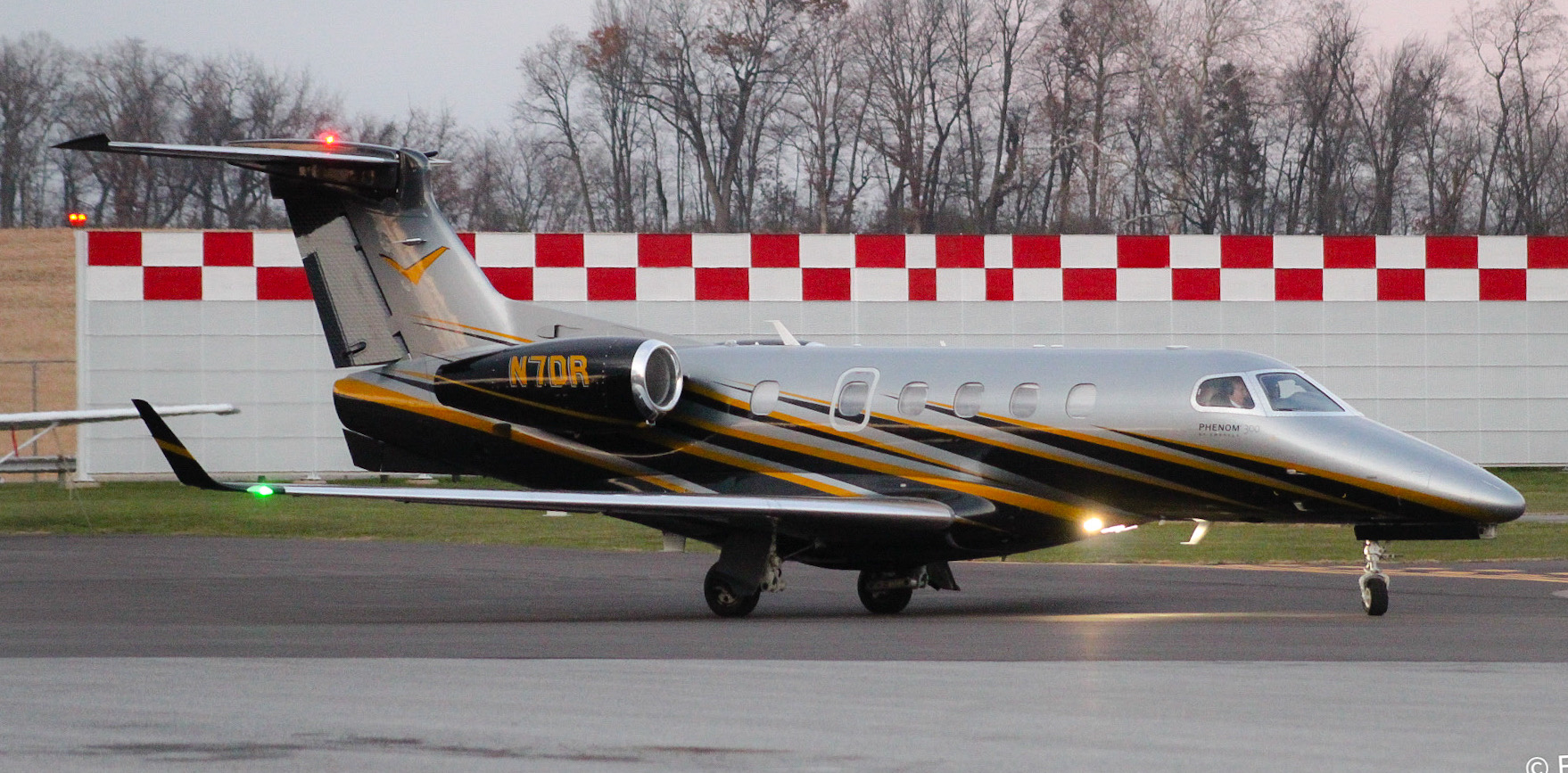 Full size: PRIVATE Embraer Phenom 300 N7DR at York Airport