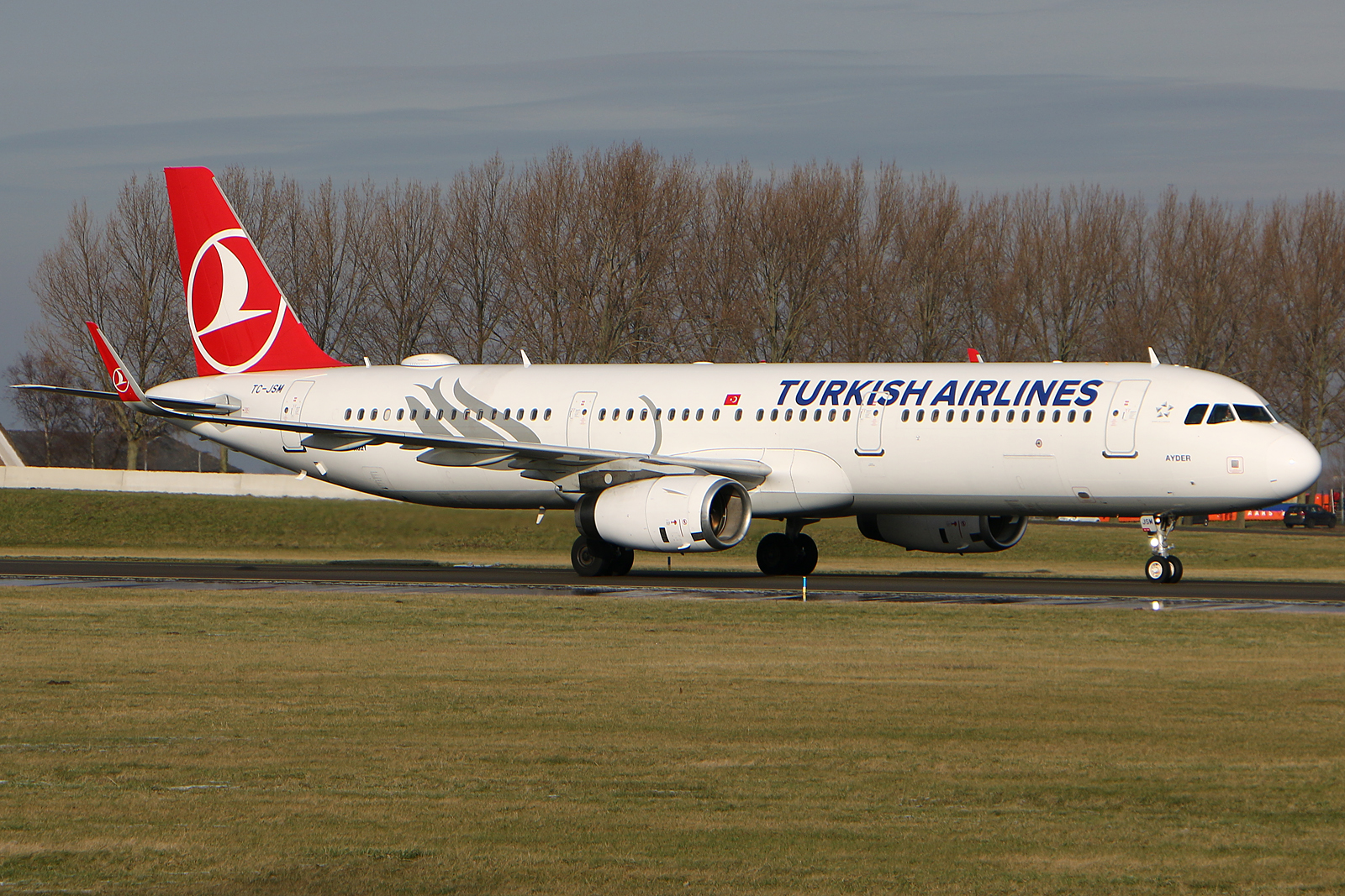 Full size: Turkish Airlines Airbus A321-200 TC-JSM at Amsterdam Schiphol Airport