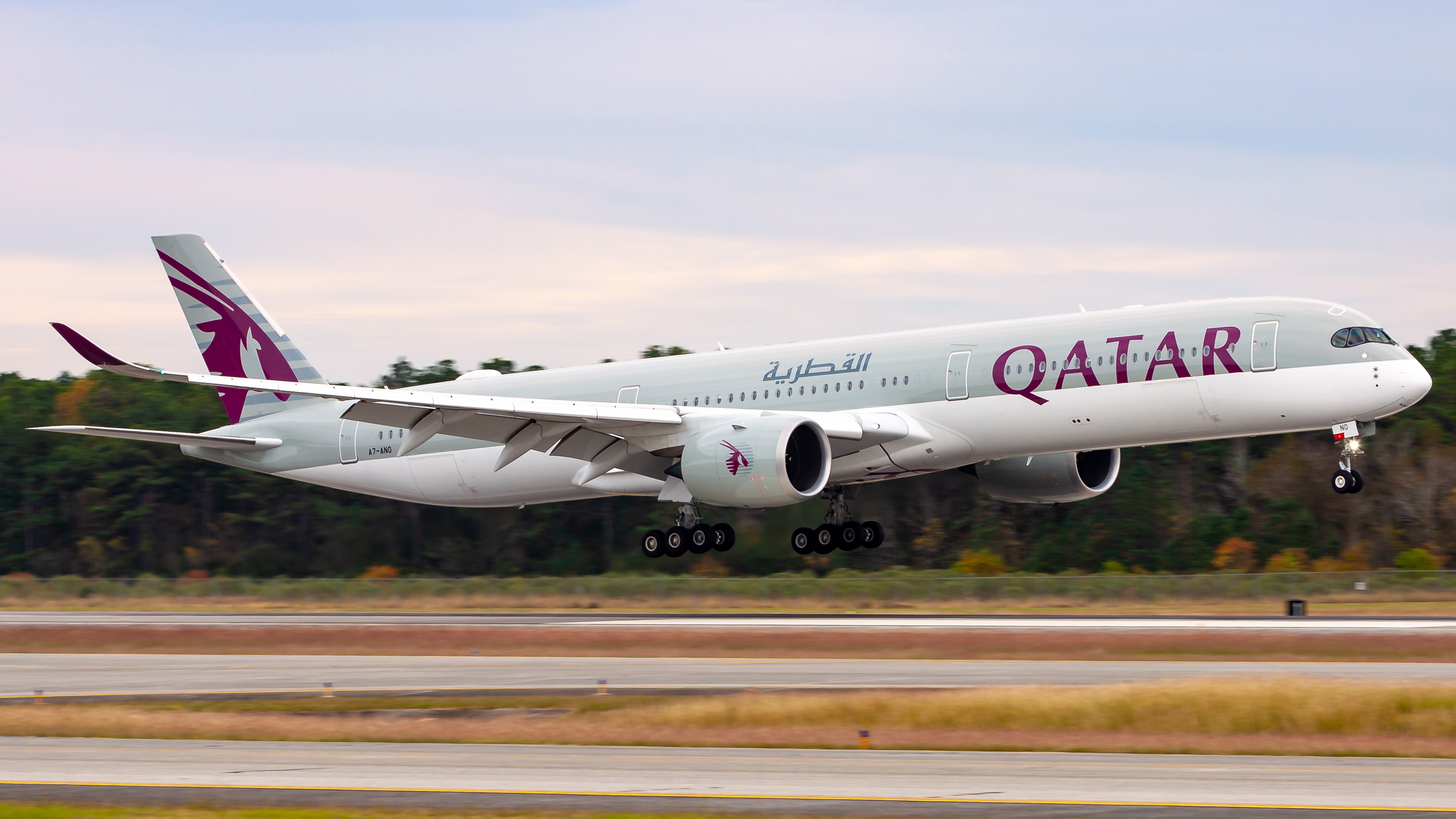 Full size: Qatar Airways Airbus A350-1000 A7-ANO at Houston-George Bush Intercontinental Airport