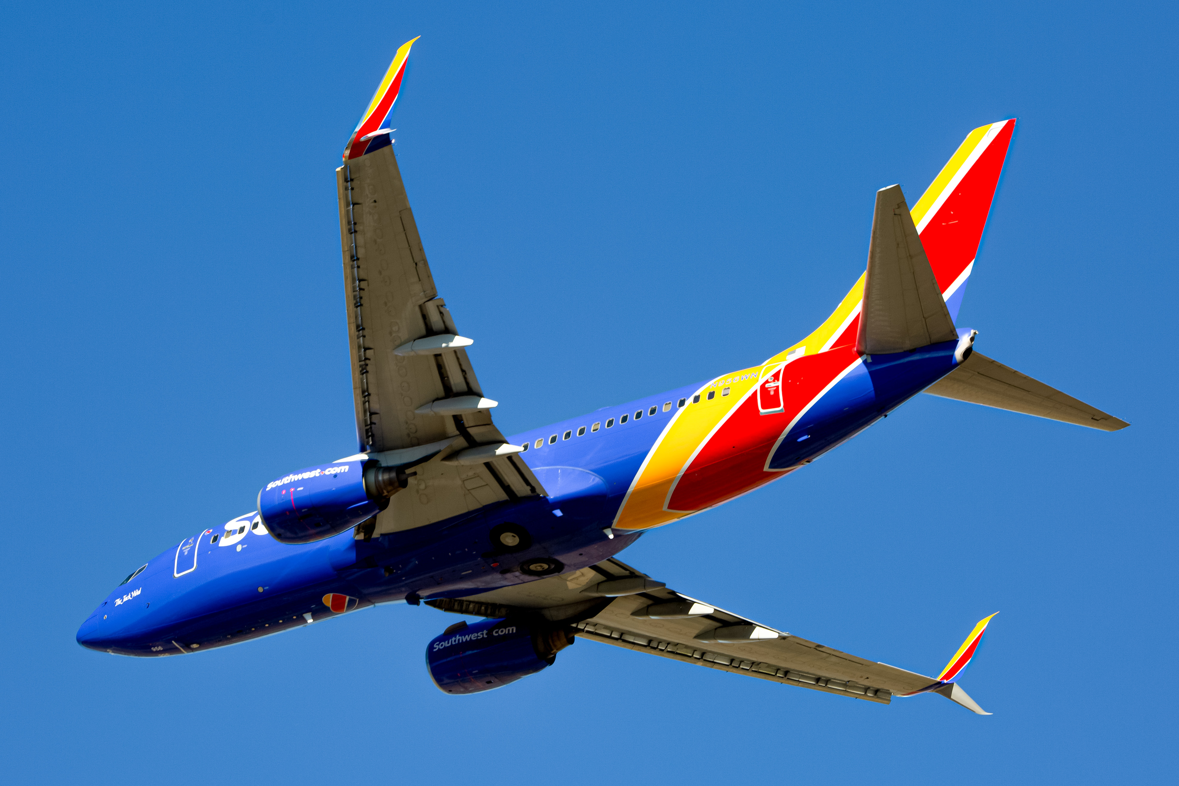 Full size: Southwest Airlines Boeing 737-700 N956WN at Baltimore/Washington International Thurgood Marshall Airport