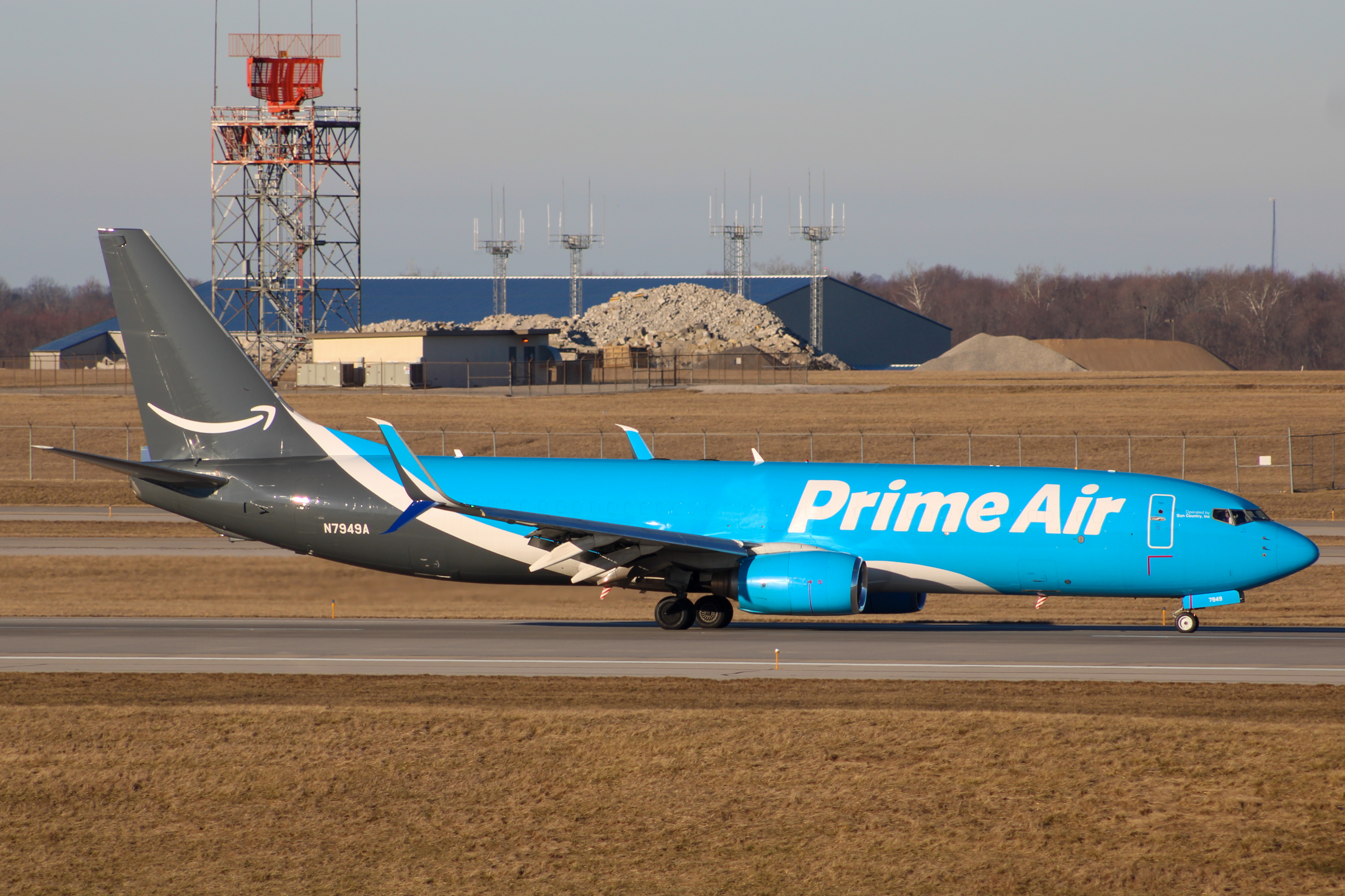 Full size: Prime Air Boeing 737-800 N7949A at Cincinnati/Northern Kentucky International Airport