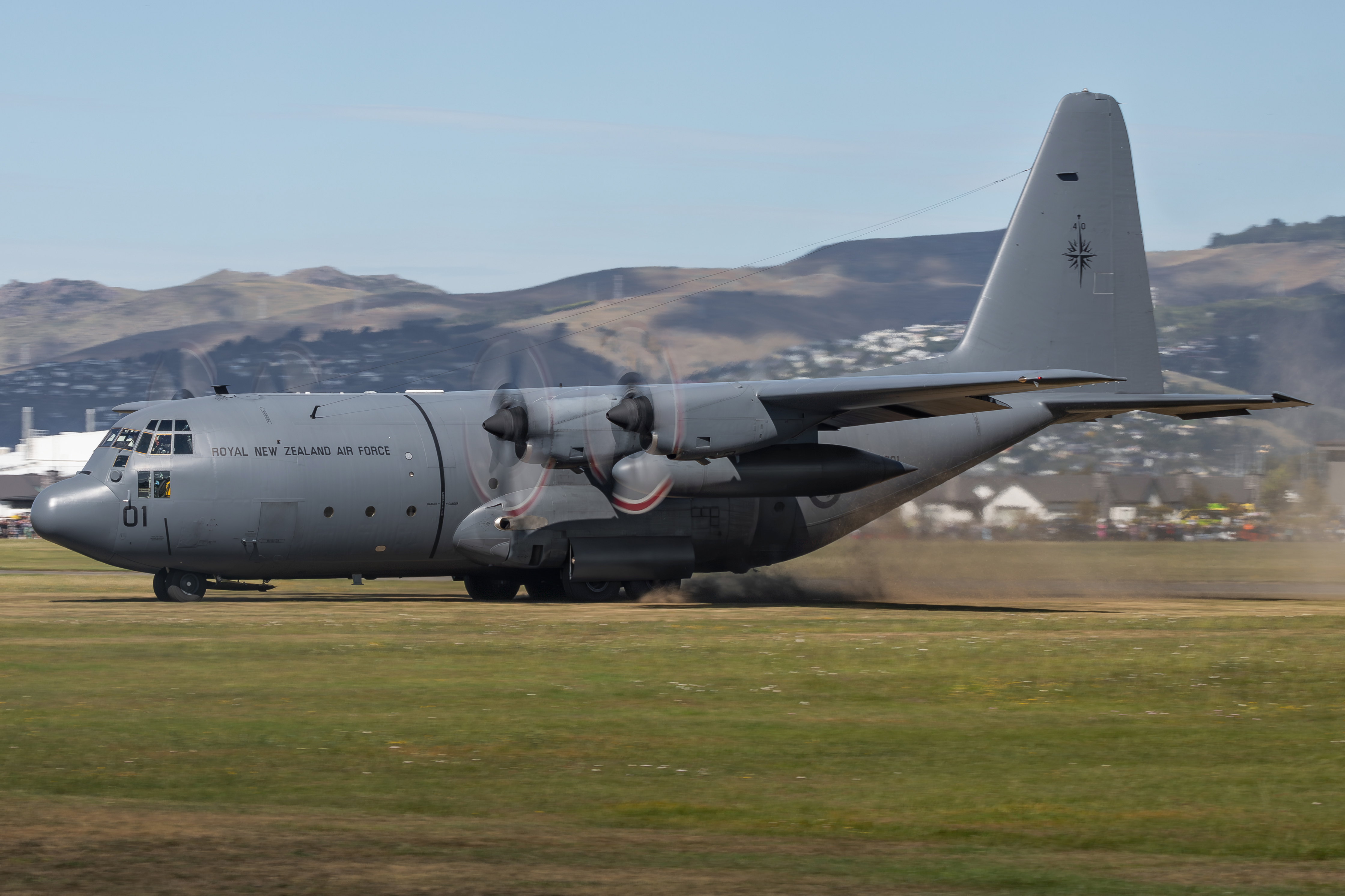 Full size: Royal New Zealand Air Force Lockheed C-130H Hercules NZ7001 at Not Applicable