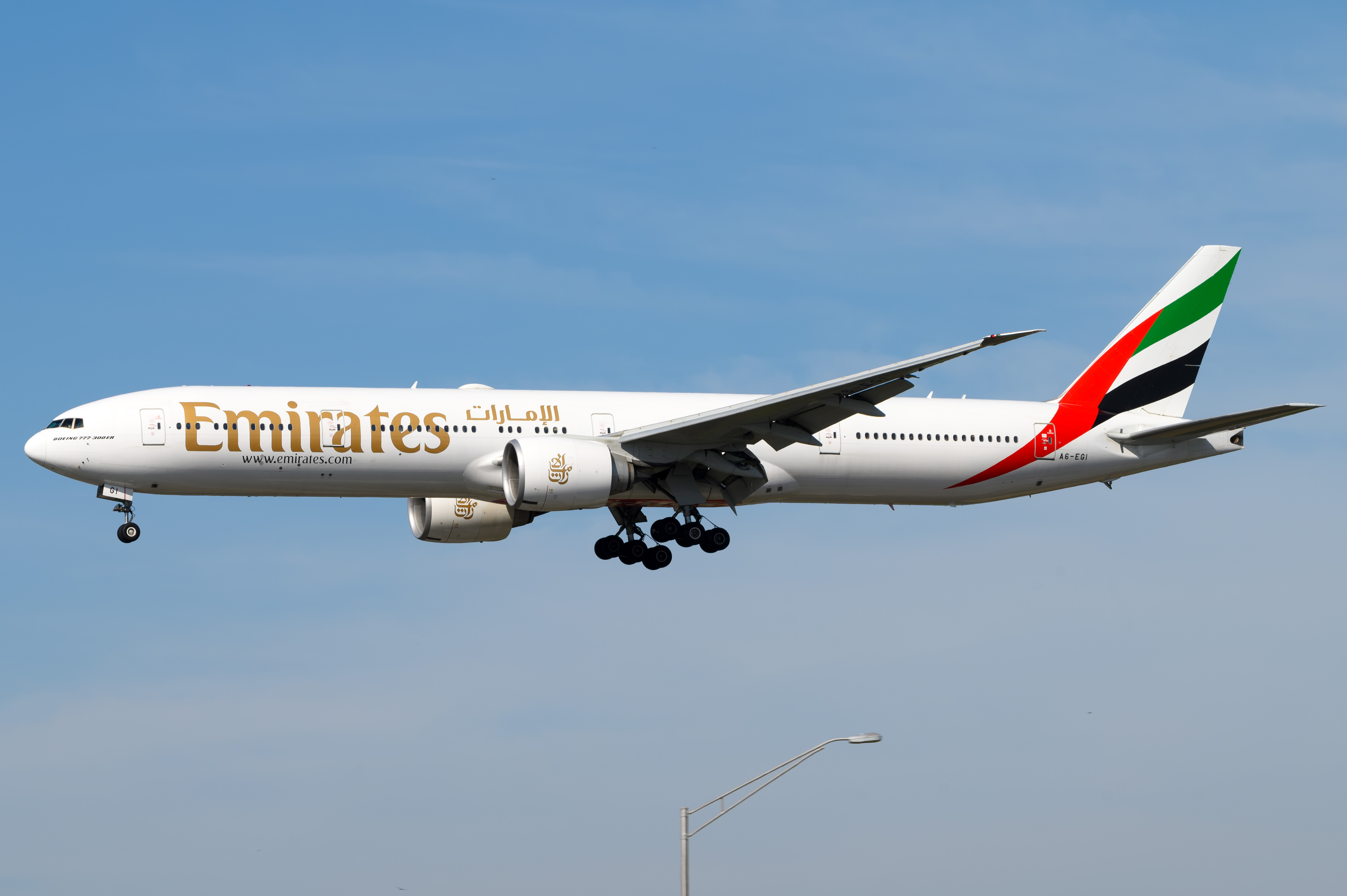 Full size: Emirates Boeing 777-300ER A6-EGI at Orlando International Airport
