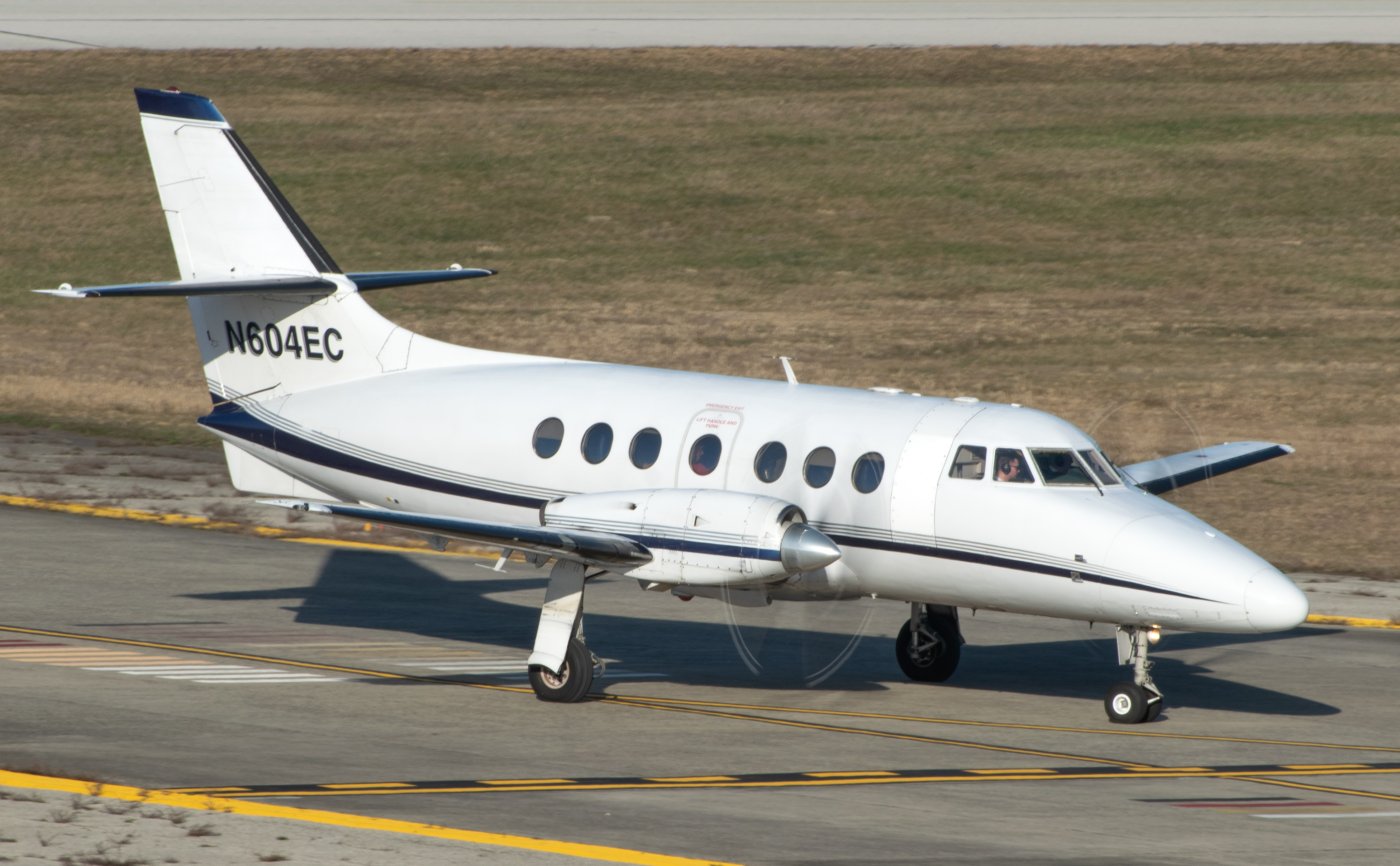 Full size: East Coast Flight Services  Bae Jetstream 31 N604EC at Atlantic City International Airport