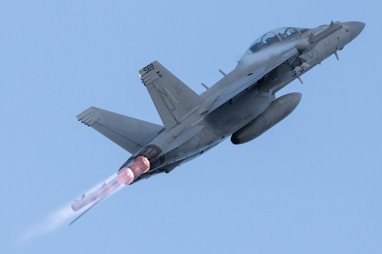 Full size: USN - United States Navy Boeing EA-18G Growler 168387 at Wittman Regional Airport