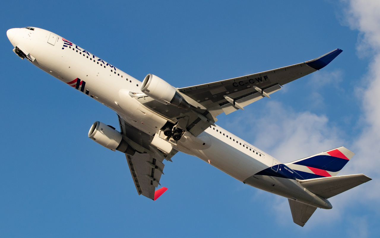 Full size: LATAM Boeing 767-300ER CC-CWF at Miami International Airport