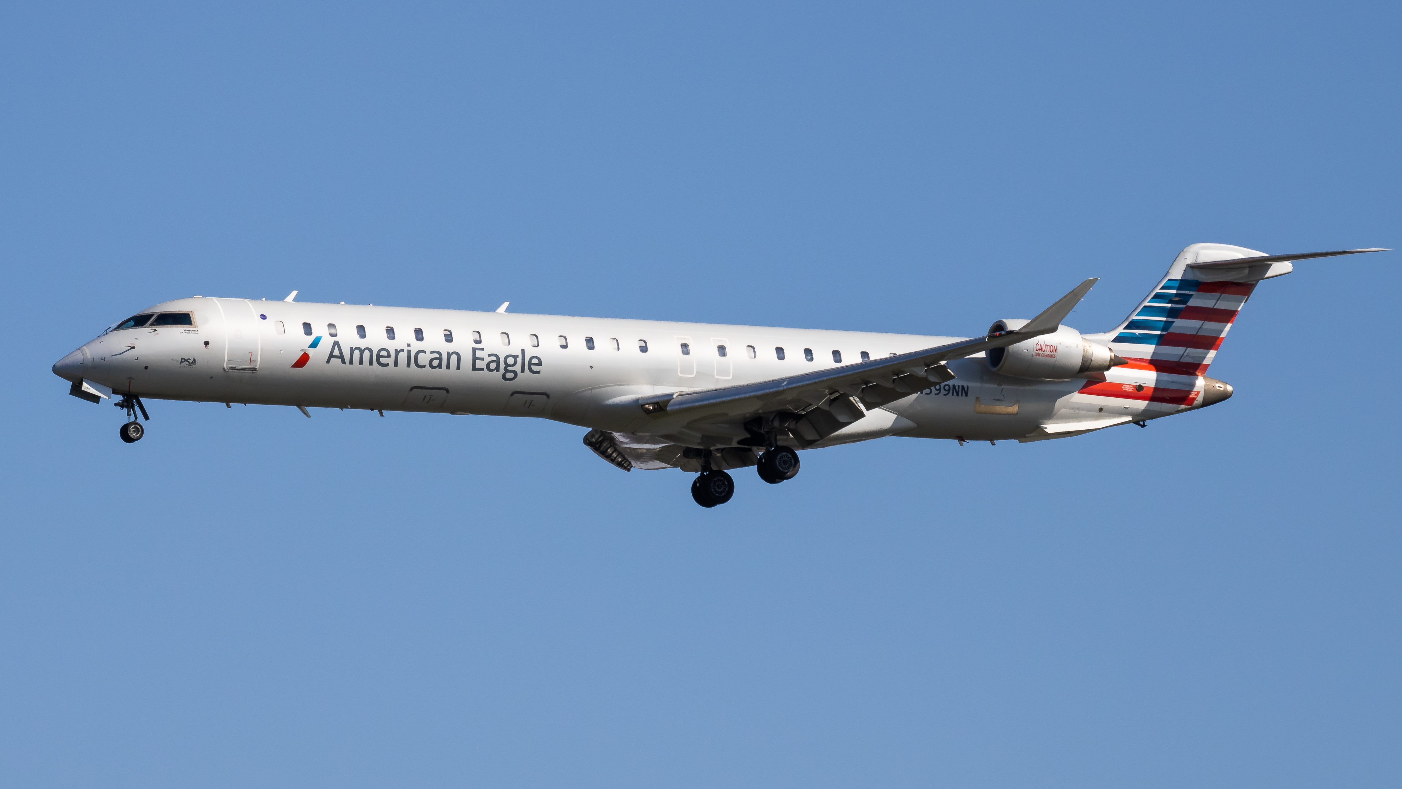 Full size: PSA Airlines Mitsubishi CRJ-900 N599NN at Ronald Reagan National Airport