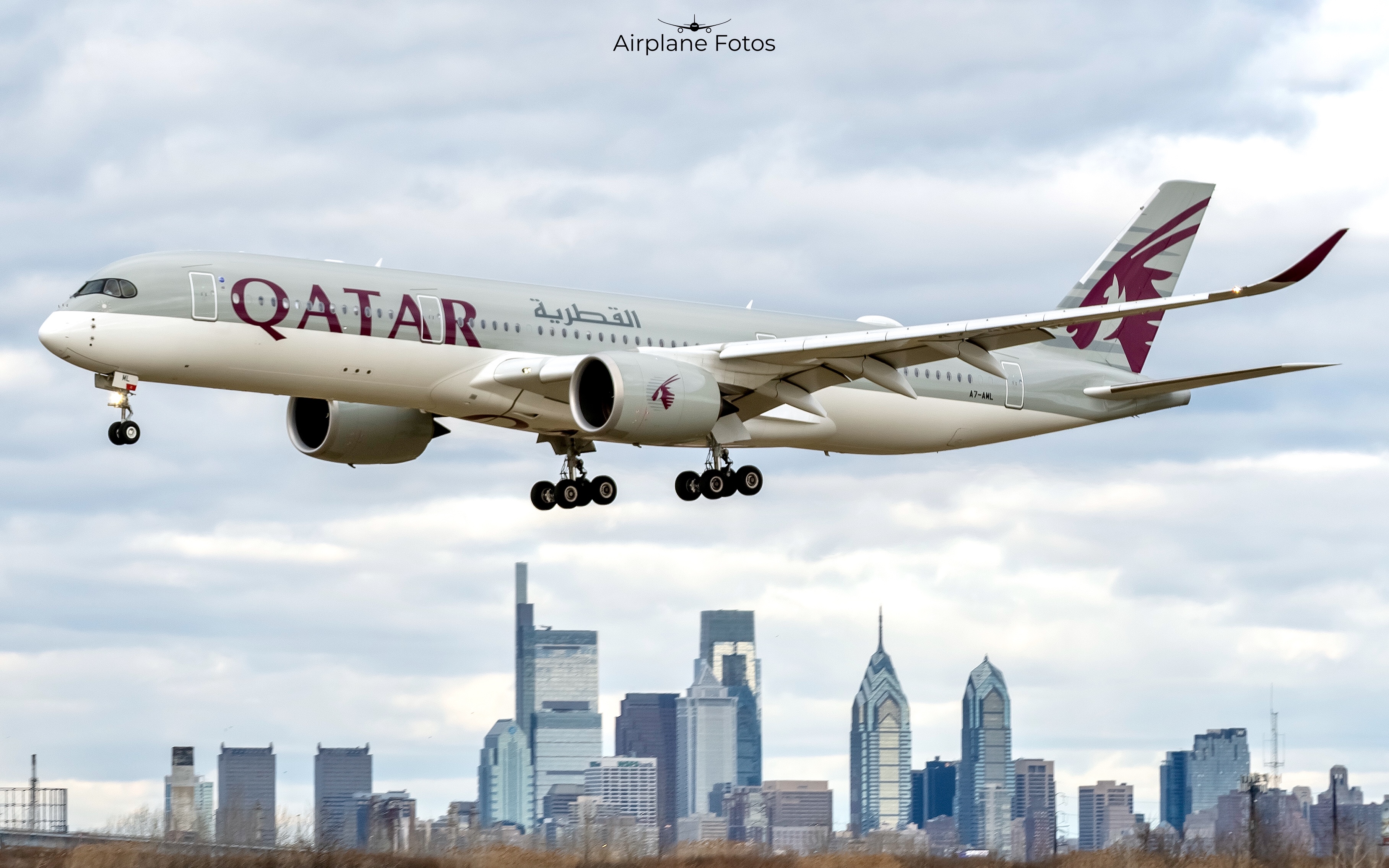 Full size: Qatar Airways Airbus A350-900 A7-AML at Philadelphia International Airport
