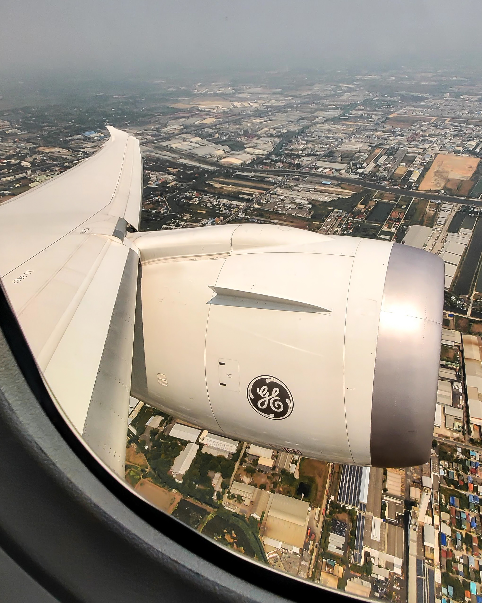 Full size: EVA Air Boeing 787-10 B-17805 at Not Applicable