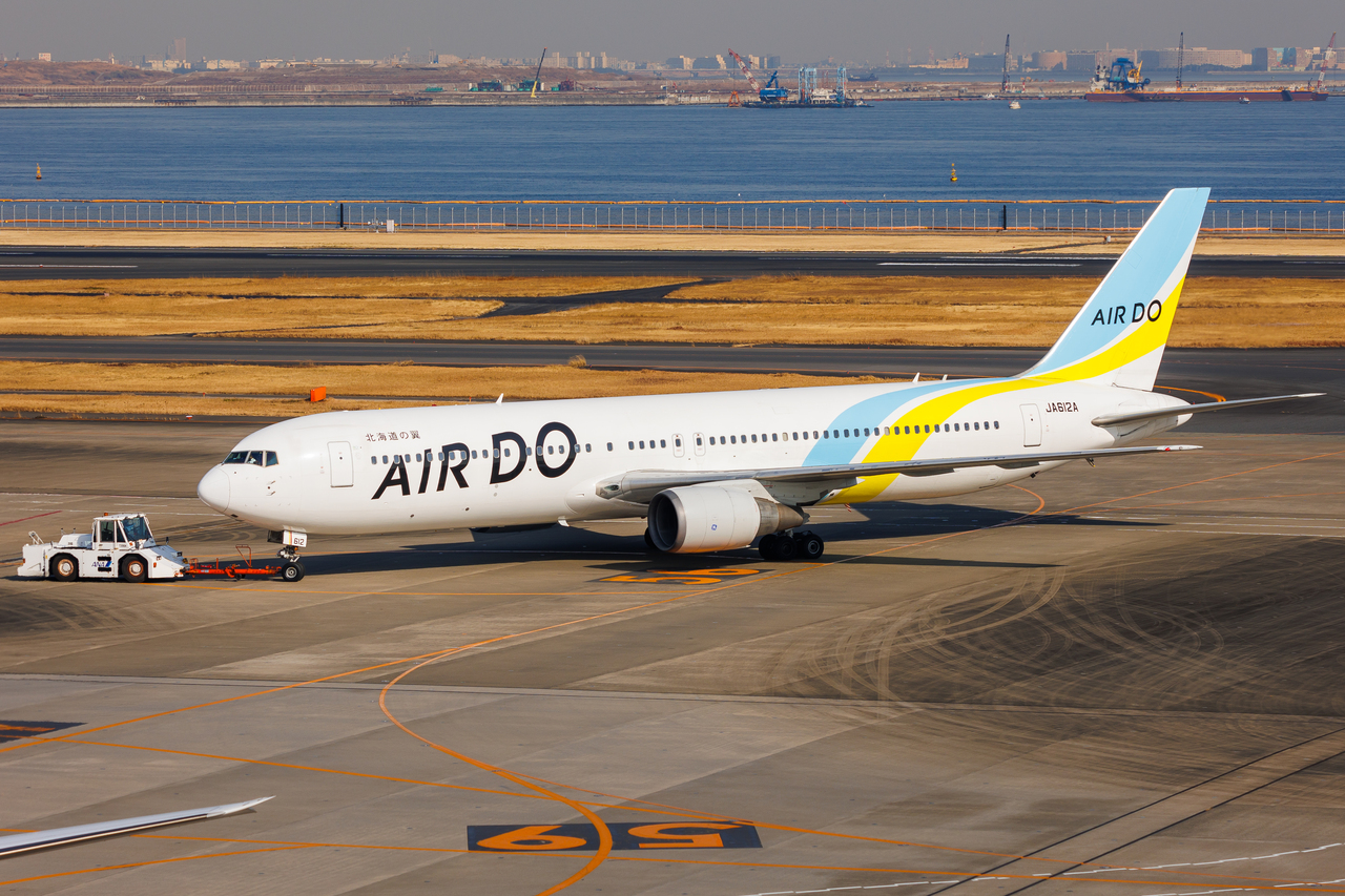 Full size: Air Do Boeing 767-300ER JA612A at Tokyo-Haneda Airport