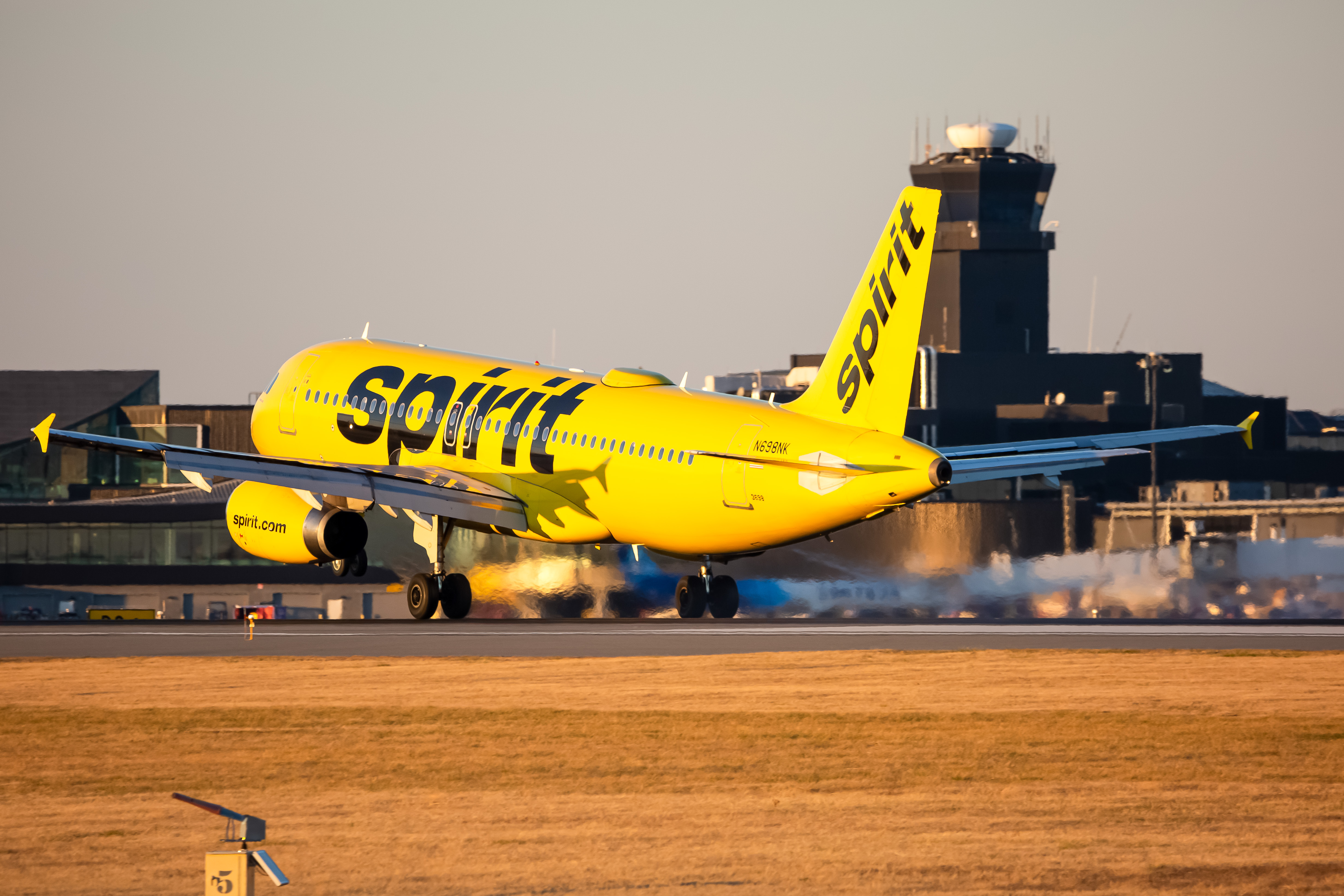Full size: Spirit Airlines Airbus A320 N698NK at Baltimore/Washington International Thurgood Marshall Airport