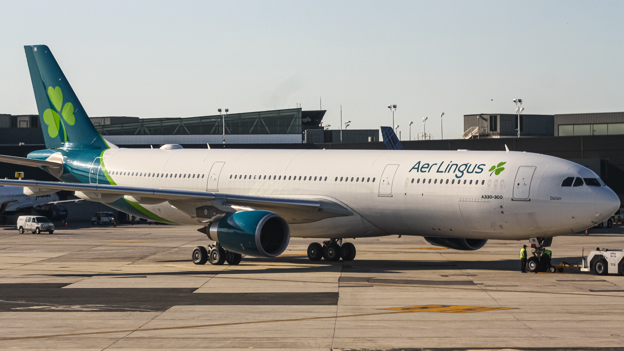 Full size: Aer Lingus Airbus A330-300 EI-EIN at John F. Kennedy International Airport