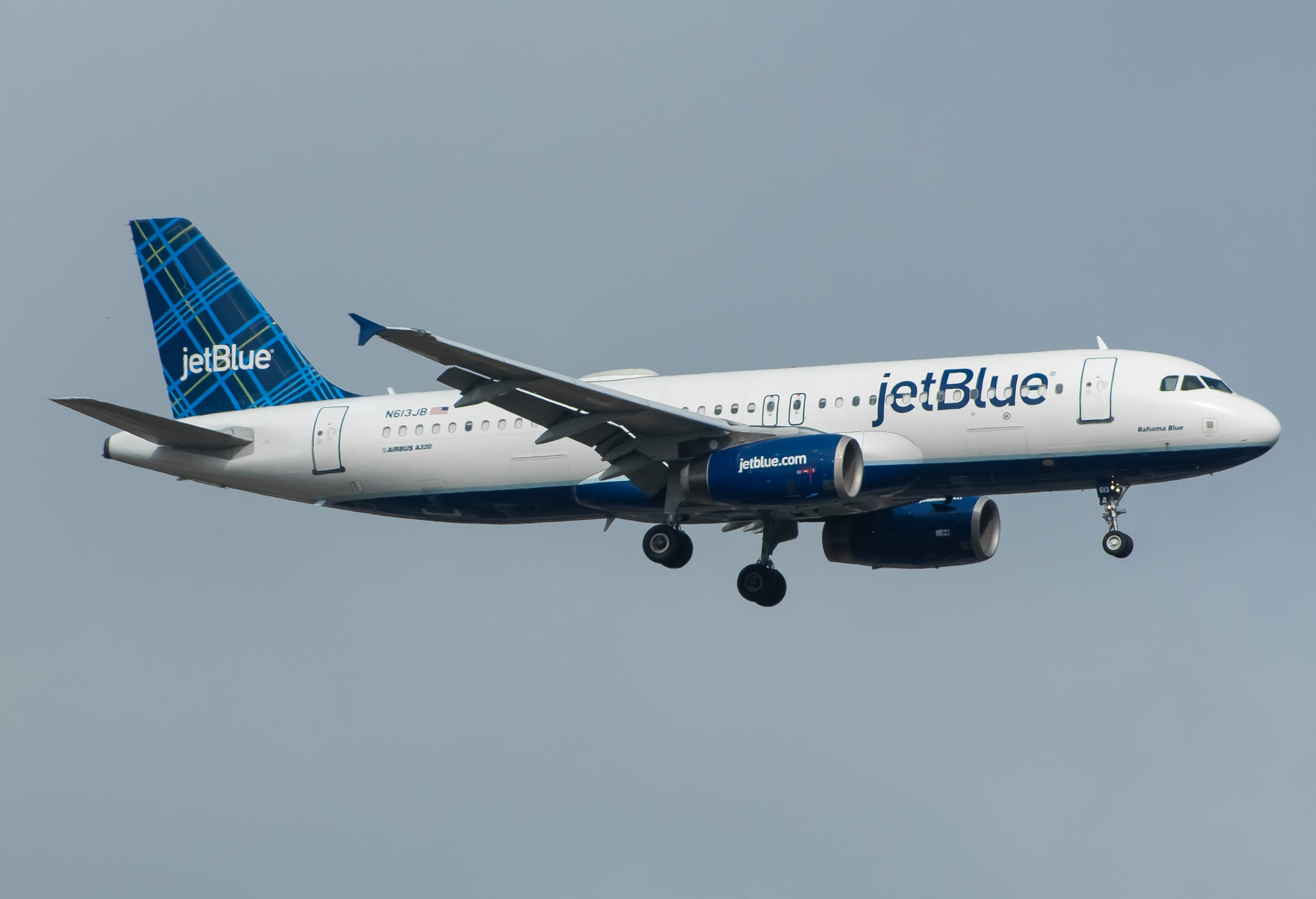 Full size: JetBlue Airways Airbus A320-200 N613JB at John F. Kennedy International Airport