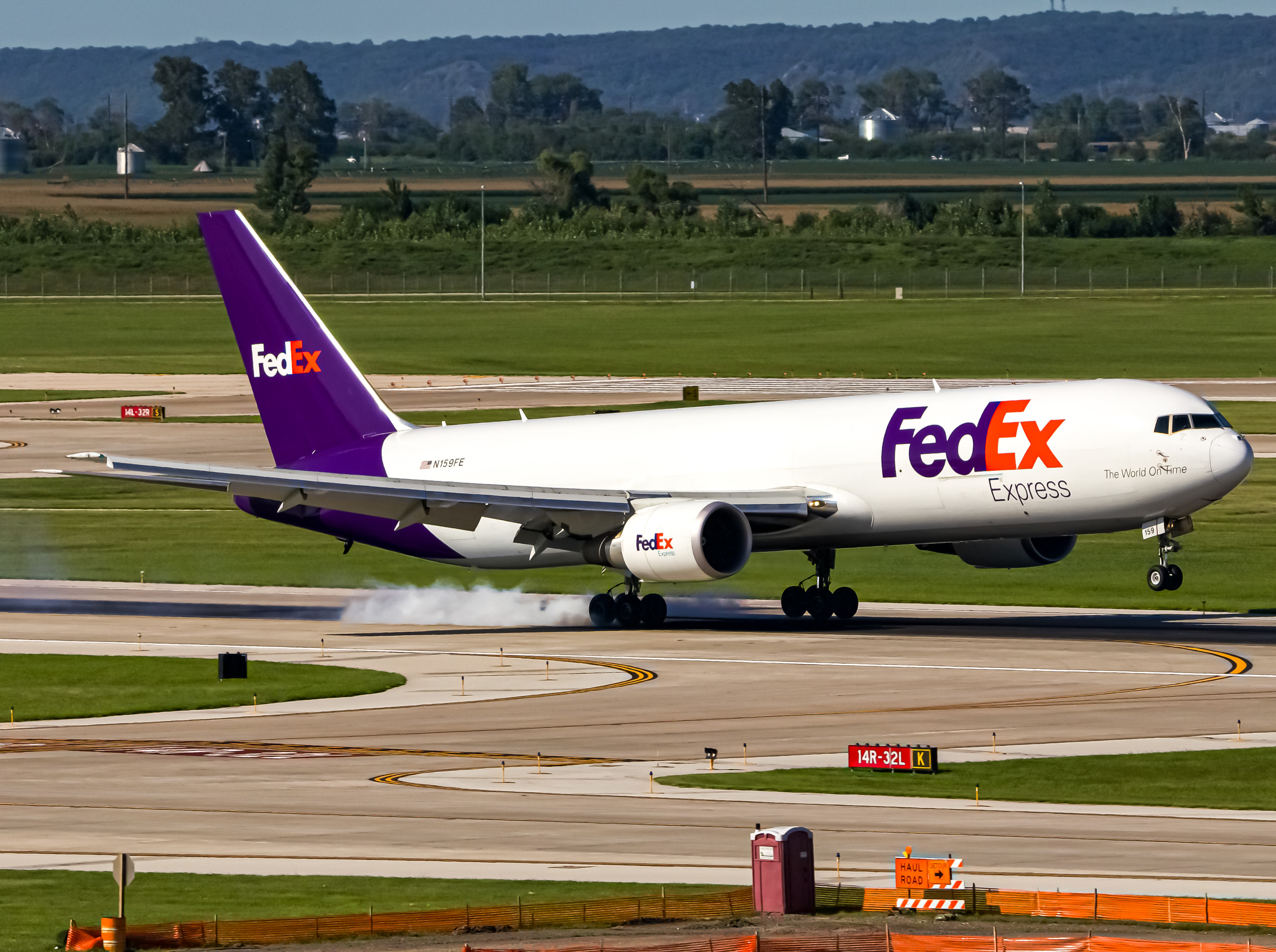 Full size: FedEx Boeing 767-300F N159FE at Omaha Eppley Airfield