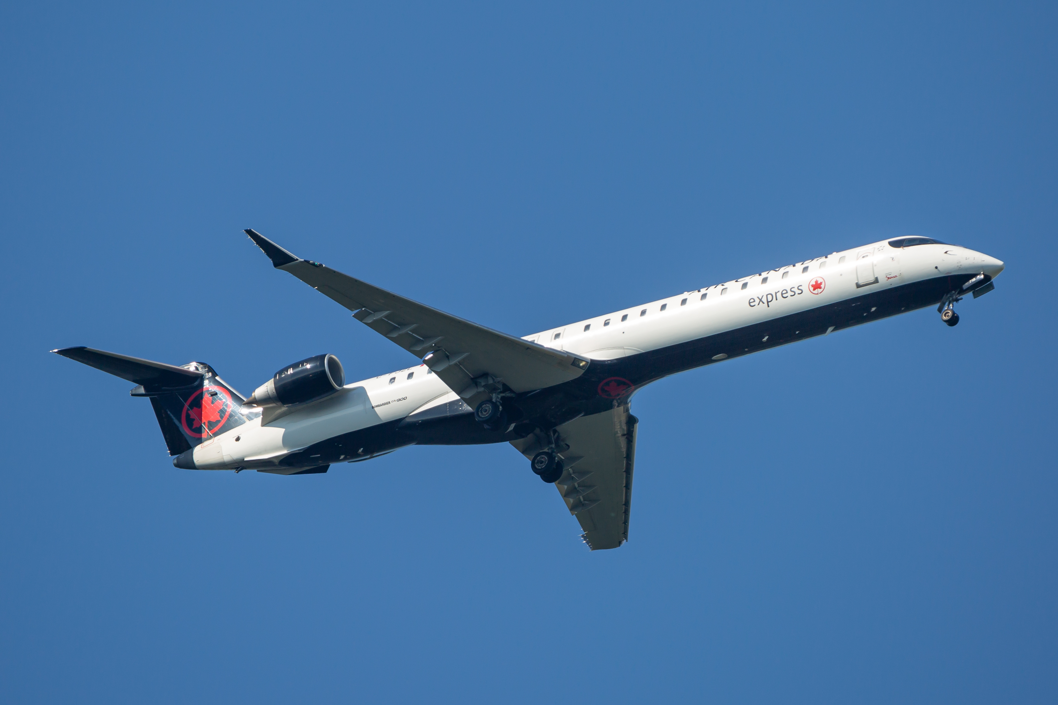Full size: Air Canada Mitsubishi CRJ-900 C-FJZL at Baltimore/Washington International Thurgood Marshall Airport